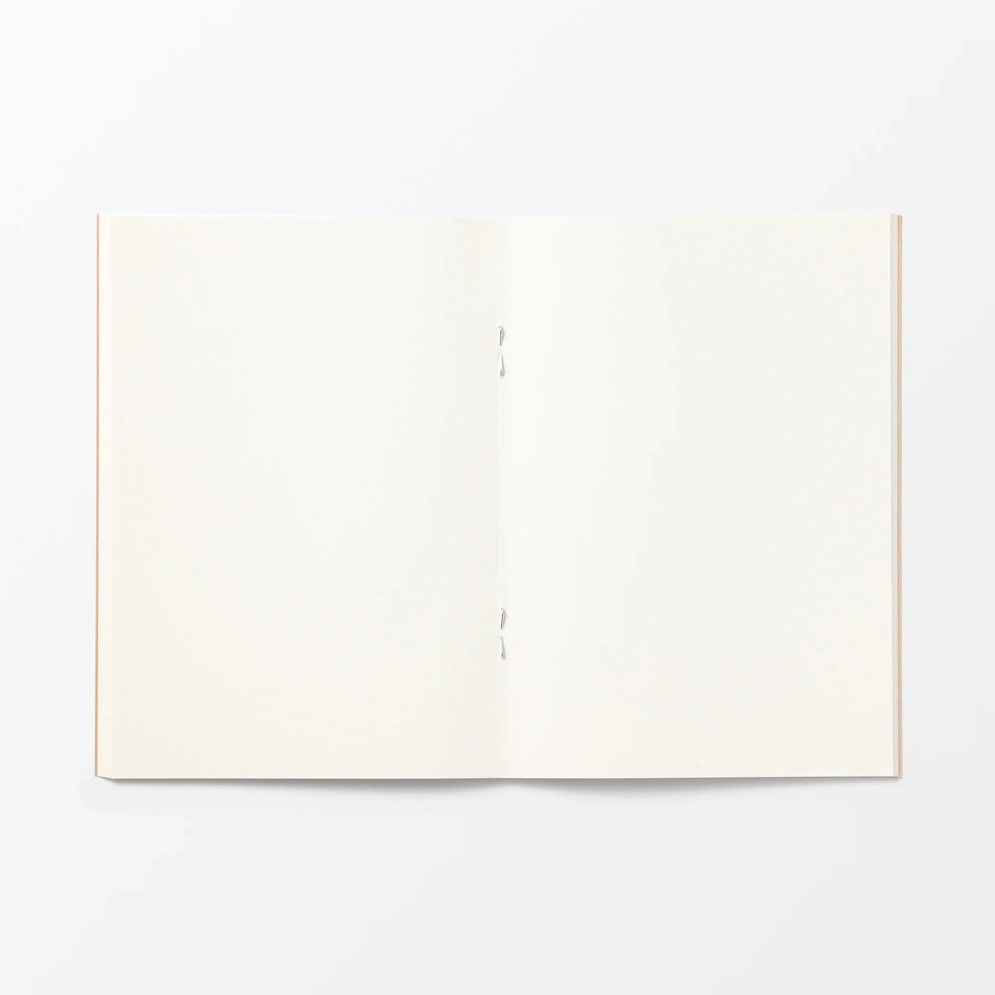 Plain Notebook A6 - Image 2