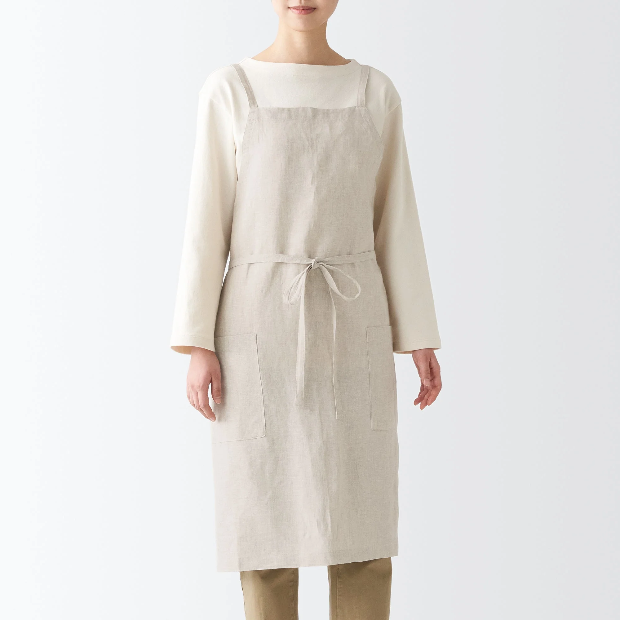 Plain Weave Linen Cross Back Apron - Image 12