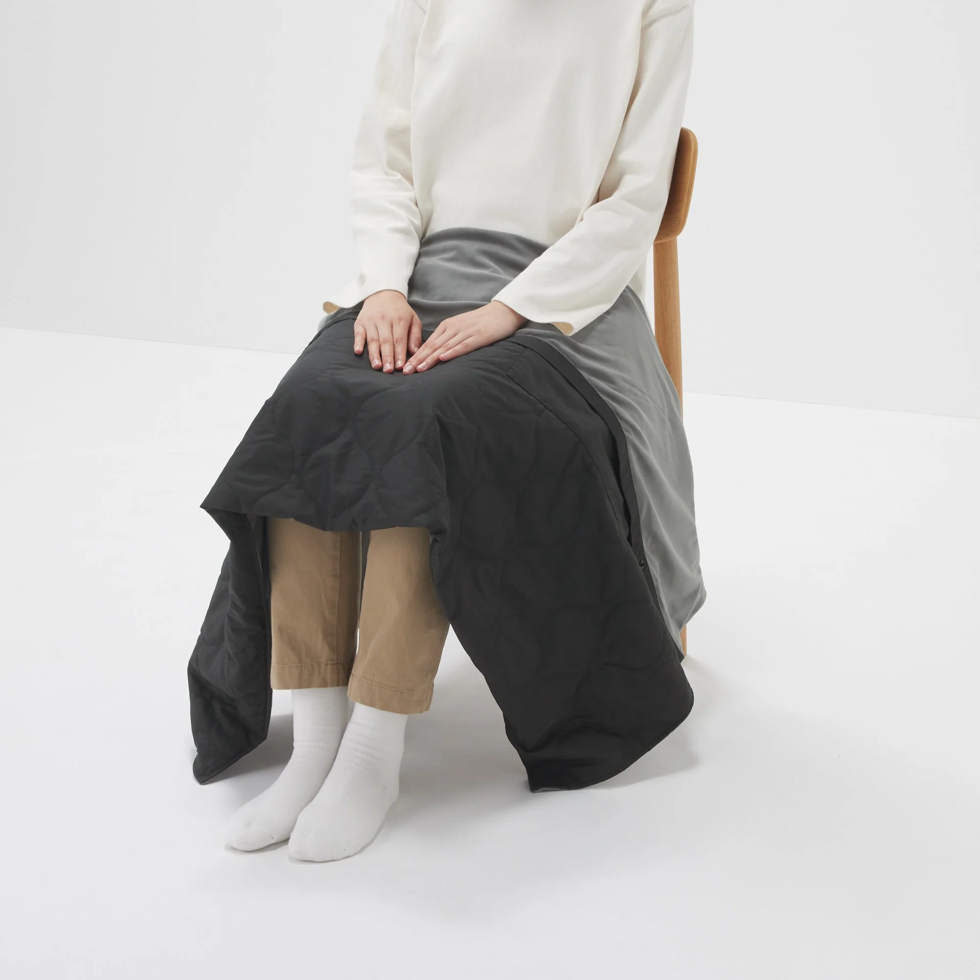 Pocketable 3-Way Blanket - Image 21