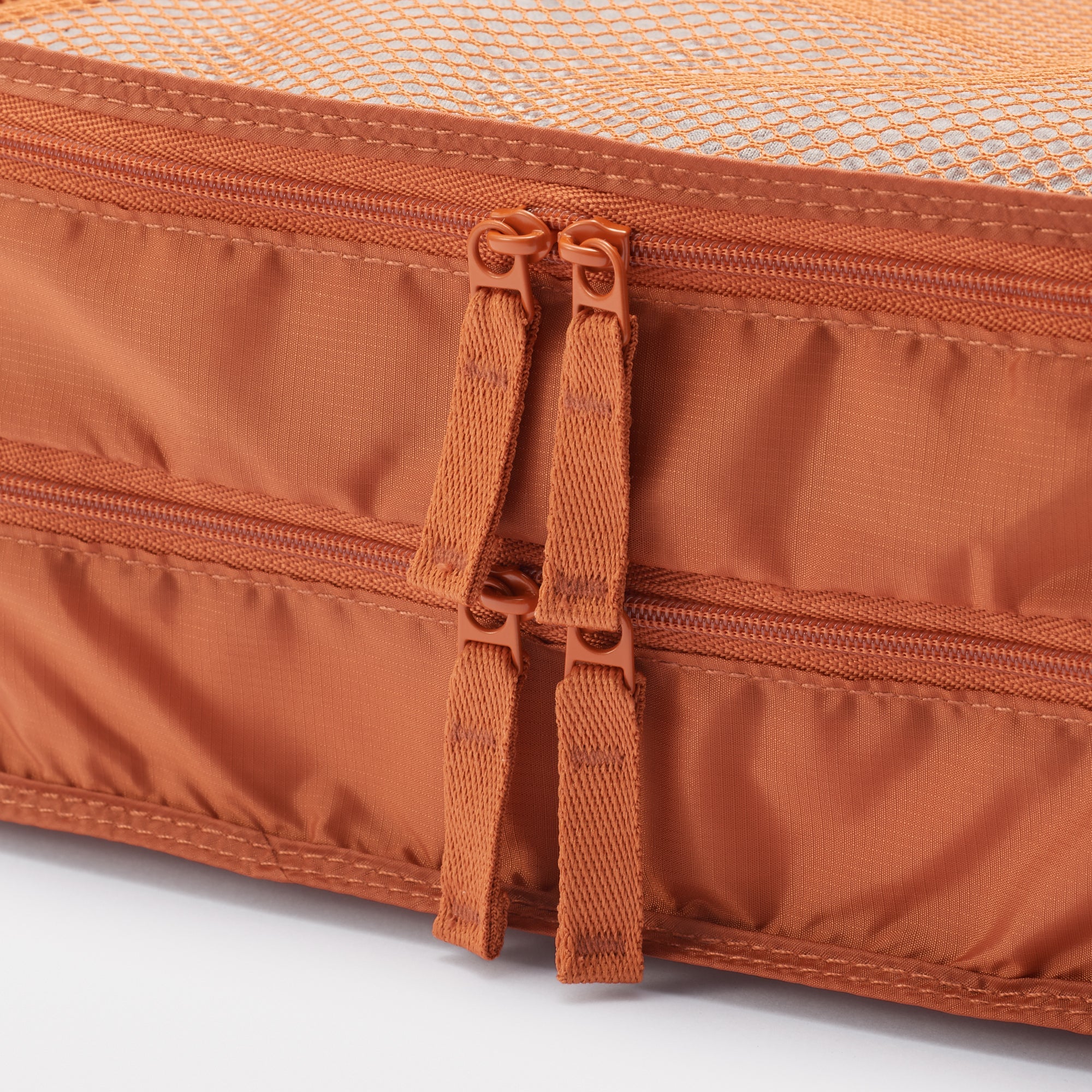 Polyester Gusset Case - Double - Image 15