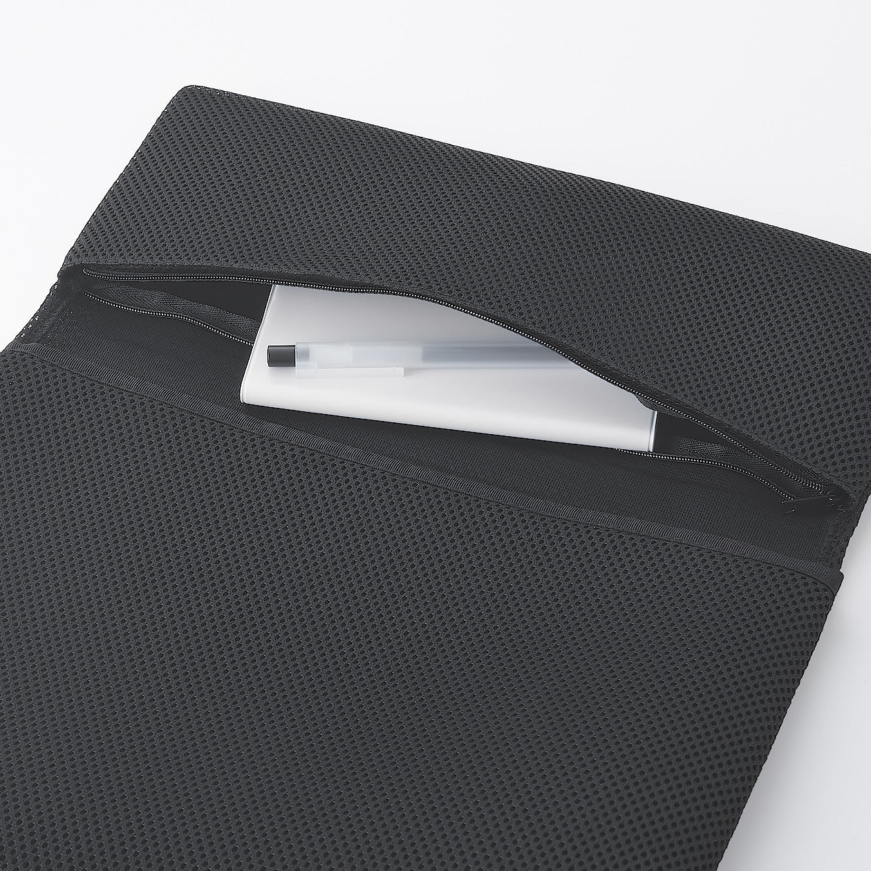 Polyester Laptop Cover with Pocket - Image 7