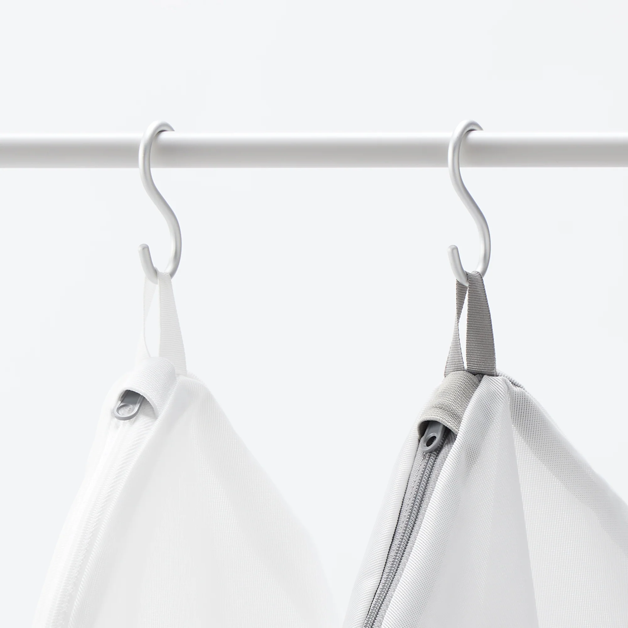 Polyester Reversible Laundry Net - Round - Small - Image 6