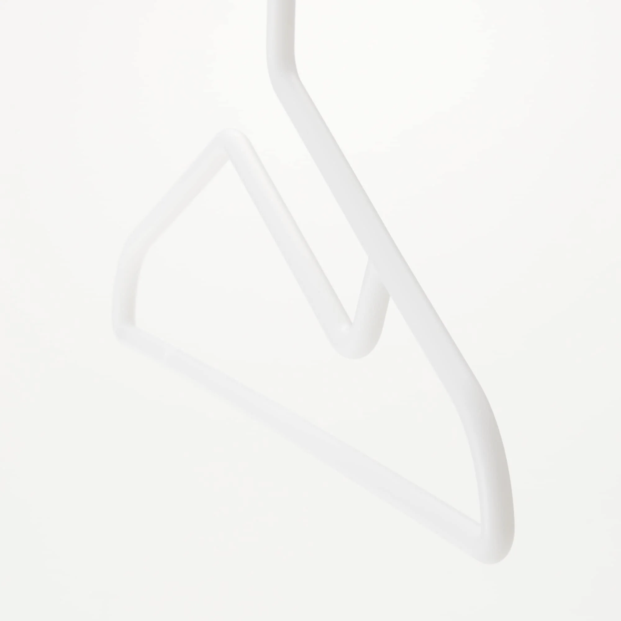 Polypropylene Laundry Hanger (3 Pack) - Image 4