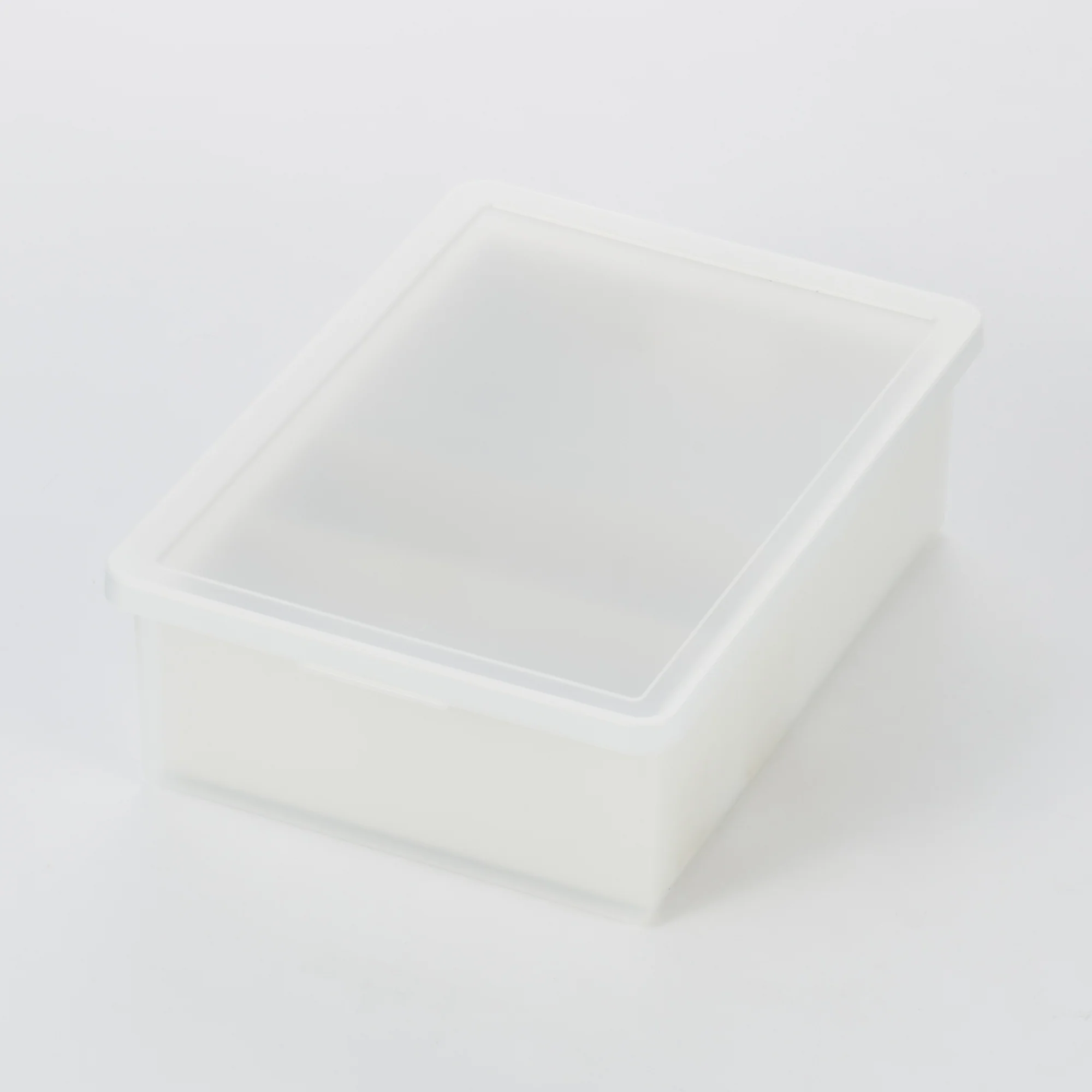 Polypropylene Storage Box Wide Lid - Image 9