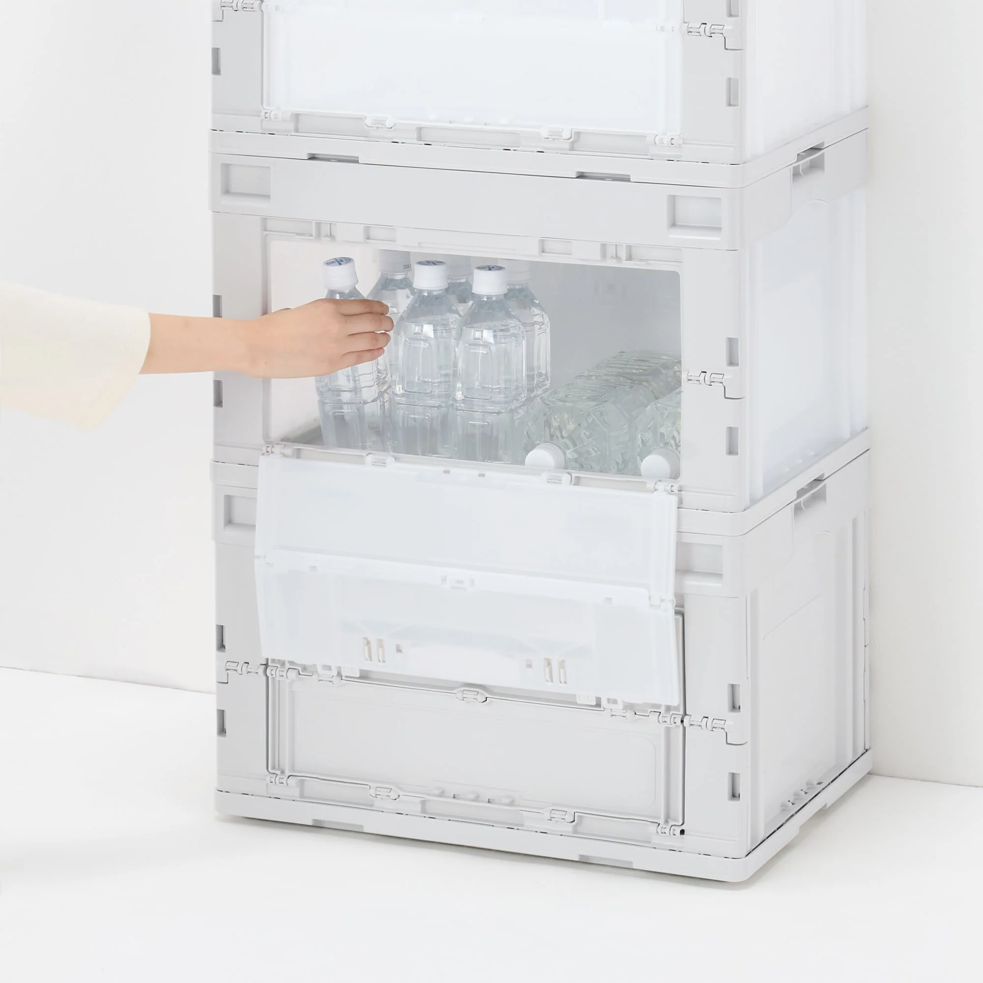 Polypropylene Translucent Folding Crate (50 L) - Image 12