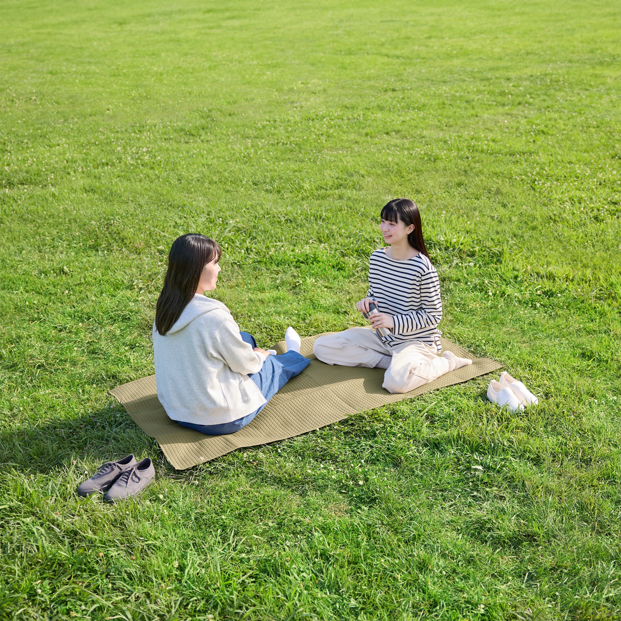 Quilted Picnic Blanket (90 x 180 cm) - Image 15