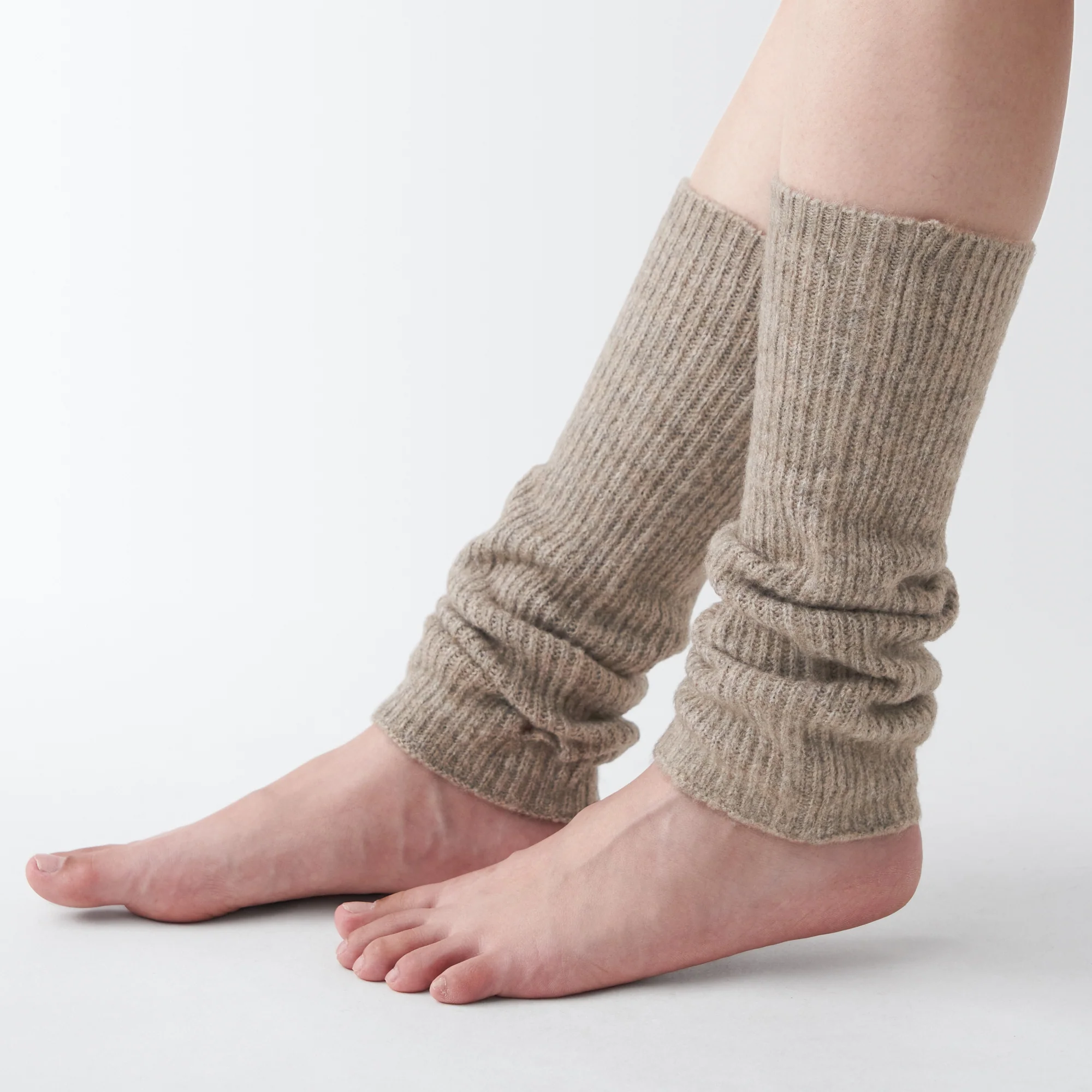 Recycled Polyester Blend Rib Arm & Leg Warmers - Image 8