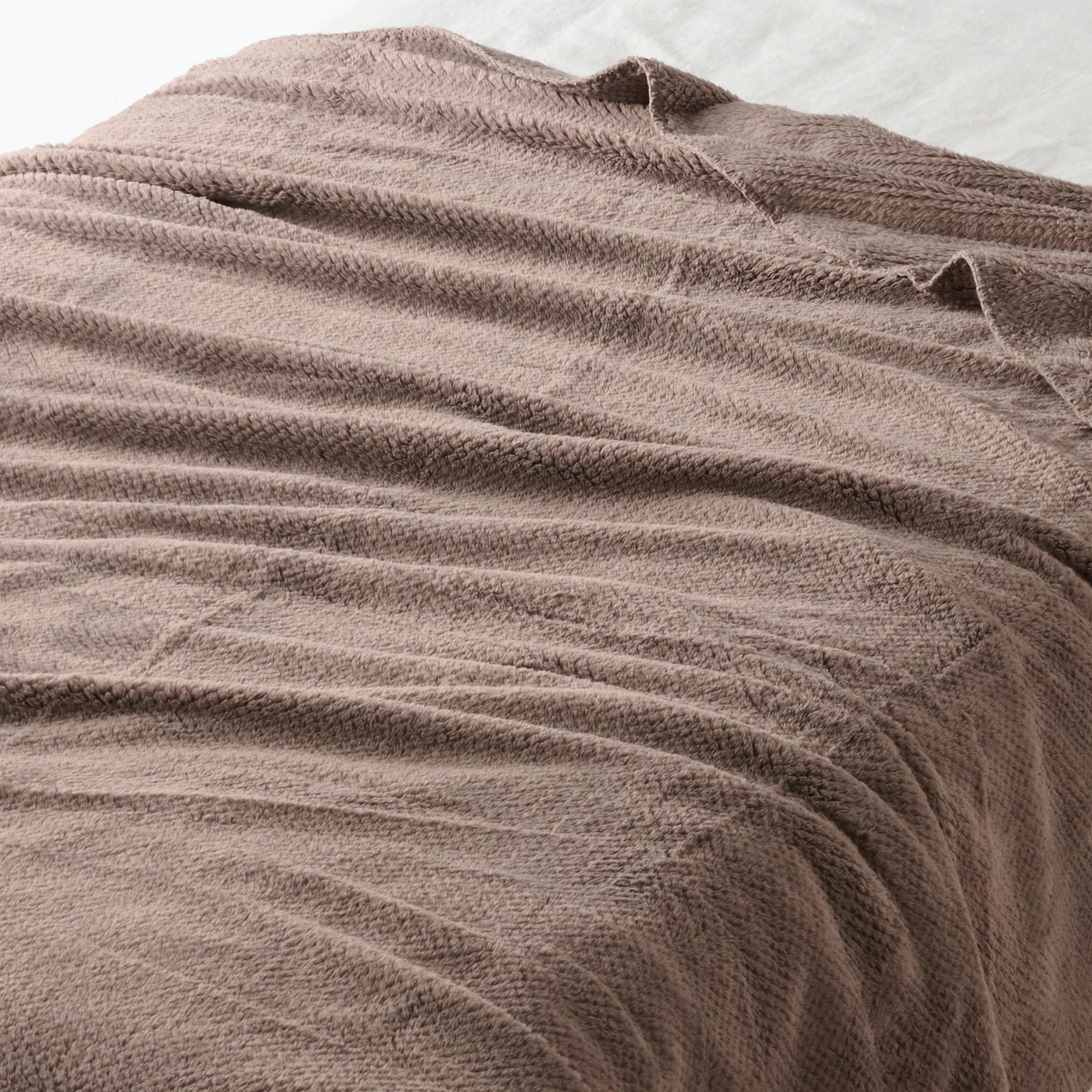 Recycled Polyester Warm Fibre Thin Blanket - Image 7