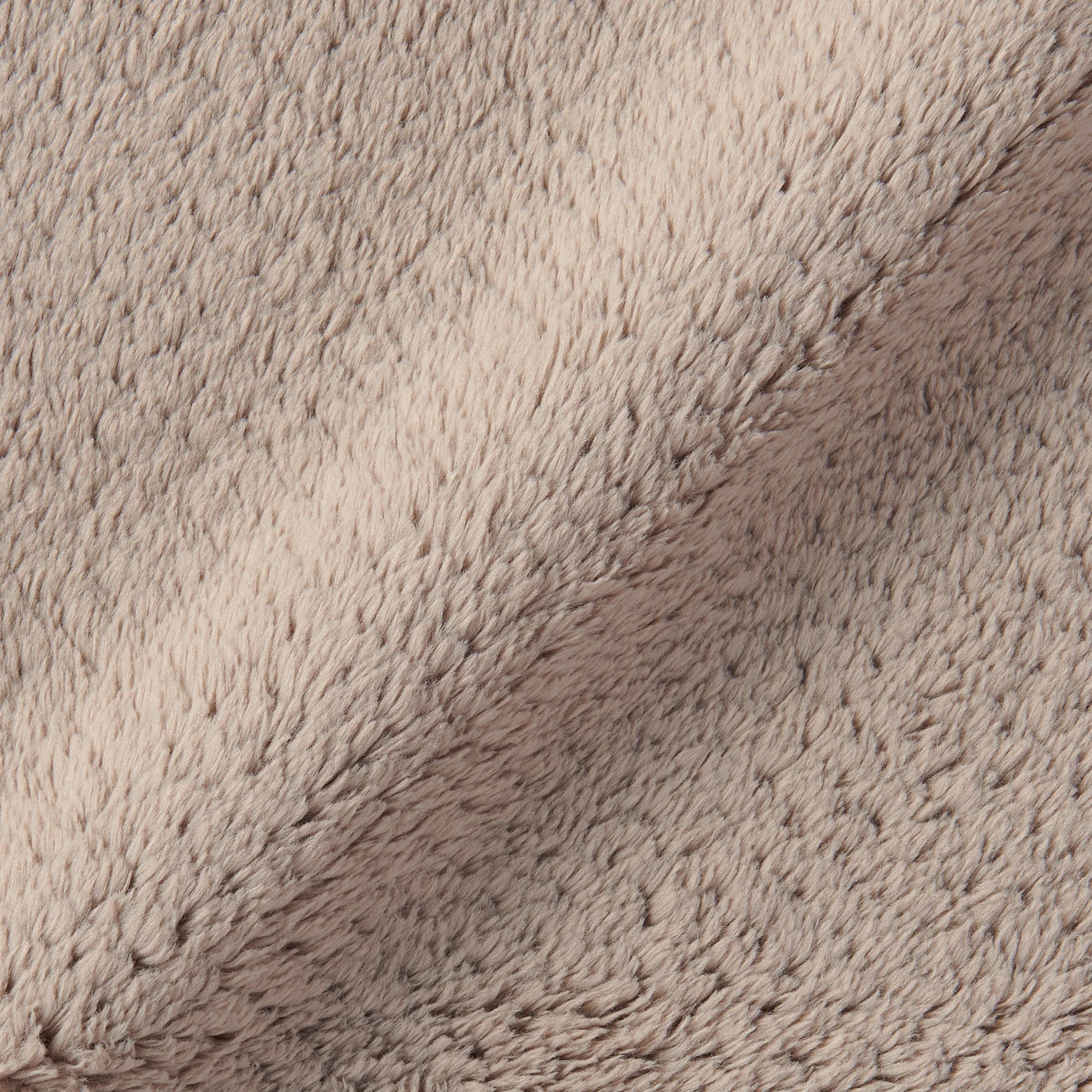Recycled Polyester Warm Fibre Thin Blanket - Image 9