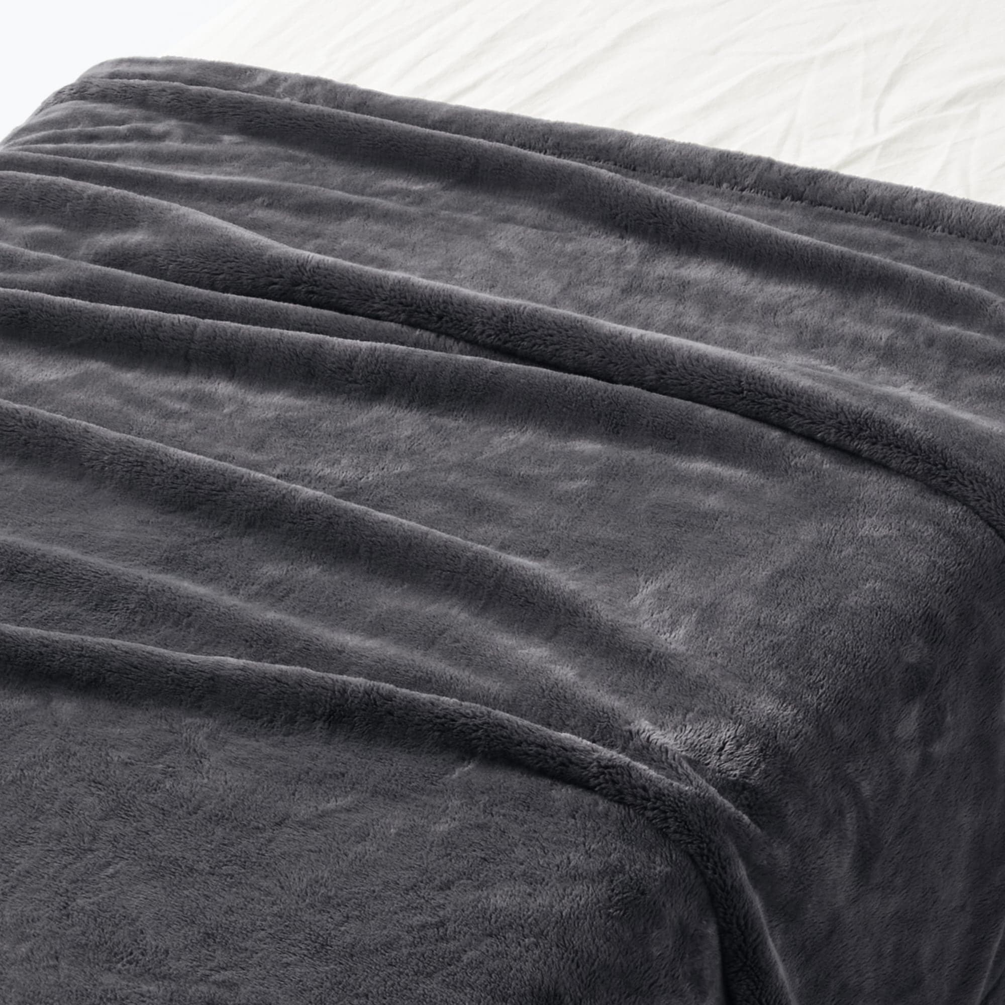 Recycled Polyester Warm Thick Blanket - Single - Image 4