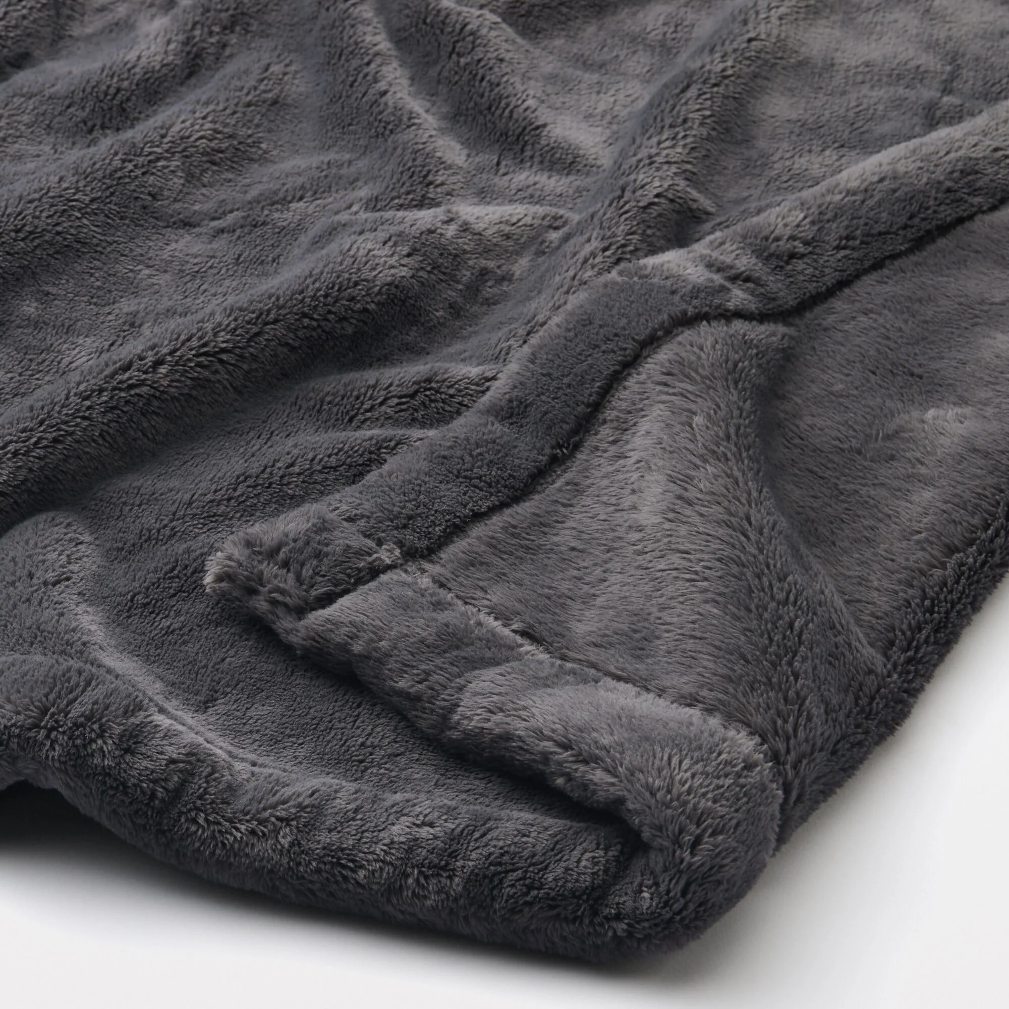 Recycled Polyester Warm Thick Blanket - Single - Image 5