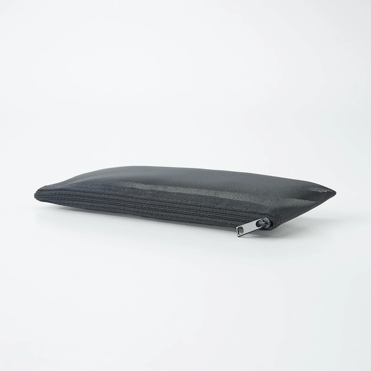 Mesh Pouch for Passport Case - Image 8