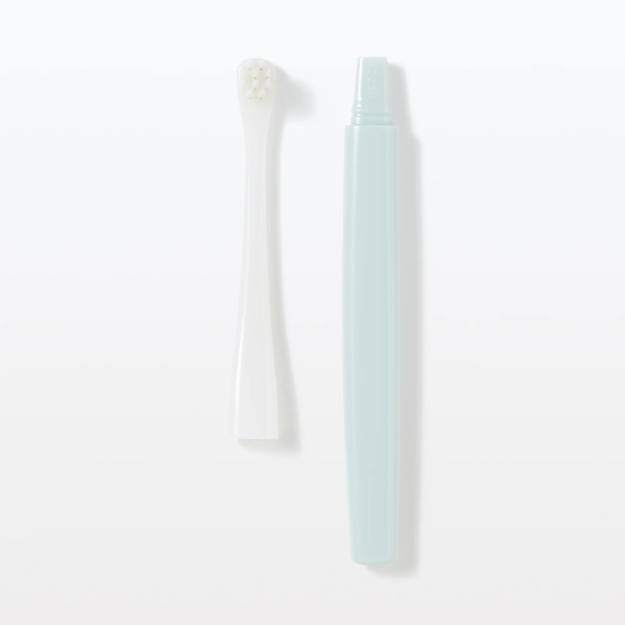 Replaceable Head Compact Medium Toothbrush - Blue - Image 2