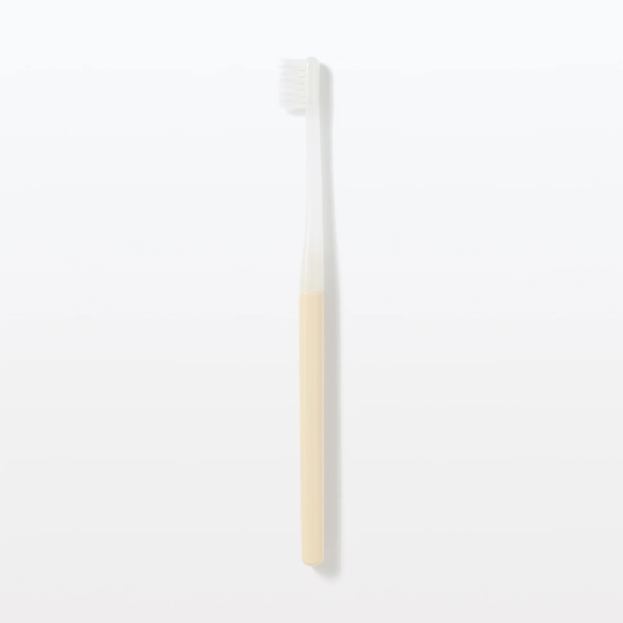 Replaceable Head Medium Toothbrush - Yellow - Image 3