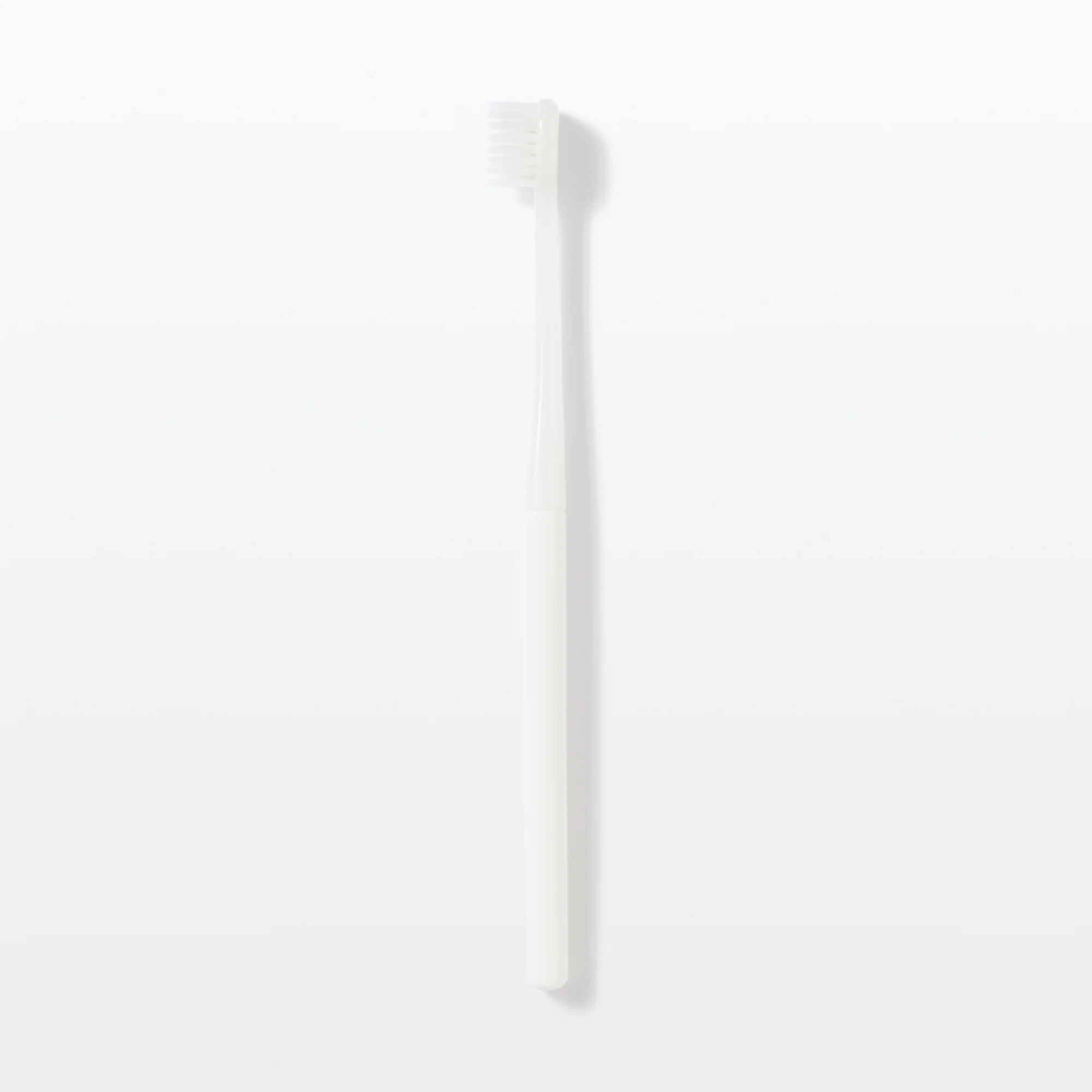 Replaceable Head Wide Soft Toothbrush - White - Image 3