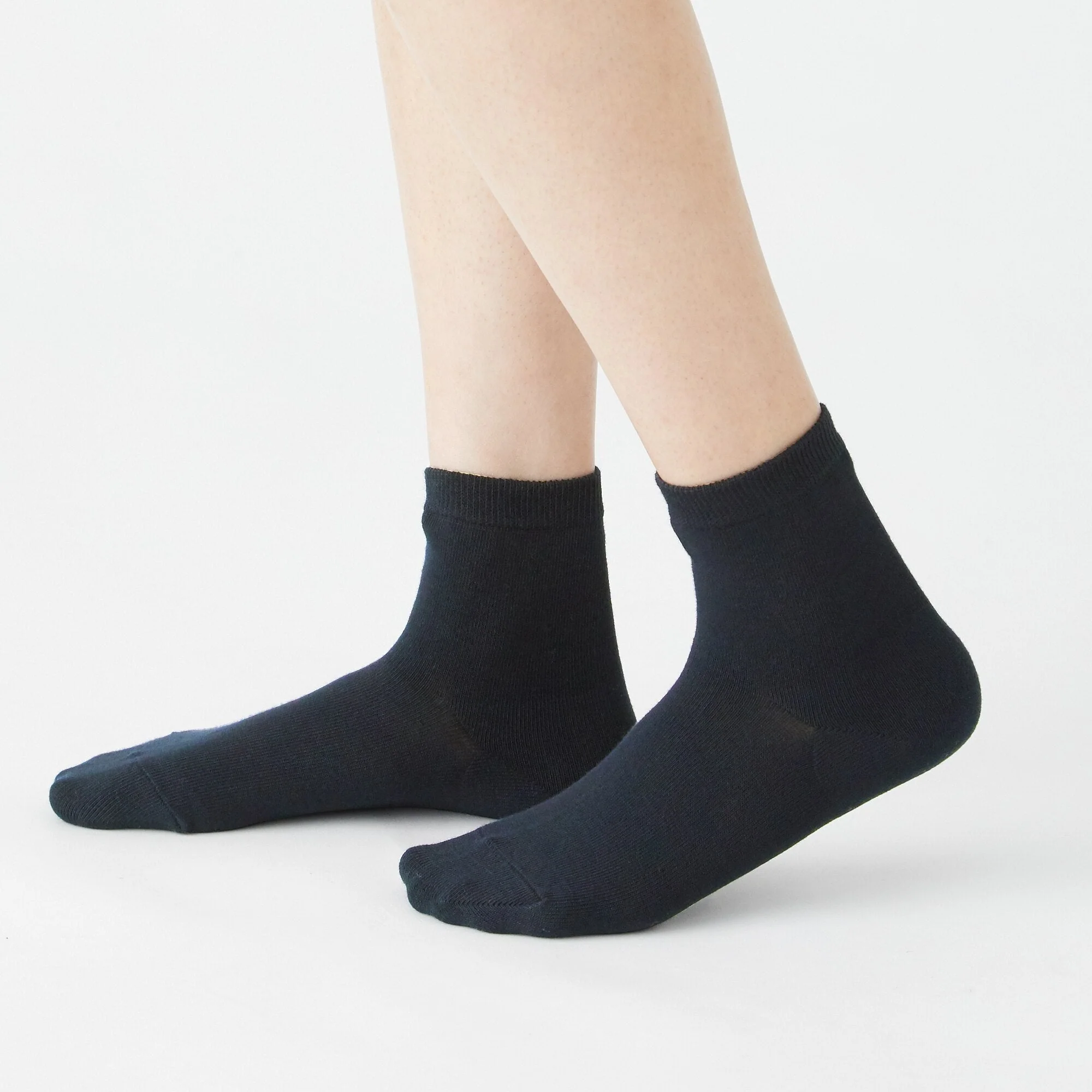 Right Angle 3 Layer Loose Top Short Socks - Image 29