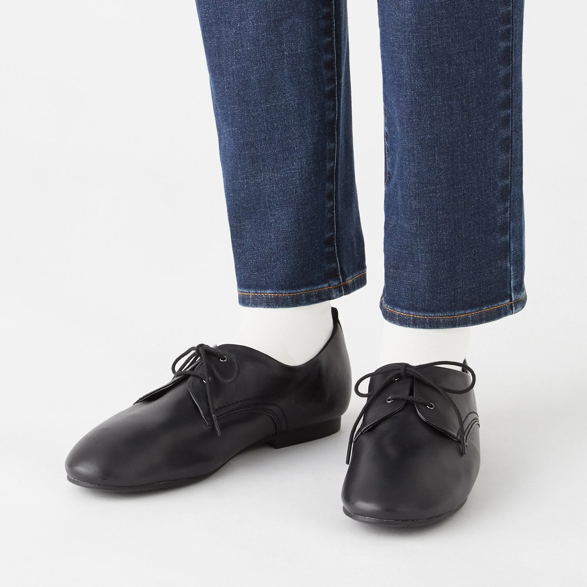 Right Angle 3 Layer Loose Top Short Socks - Image 9