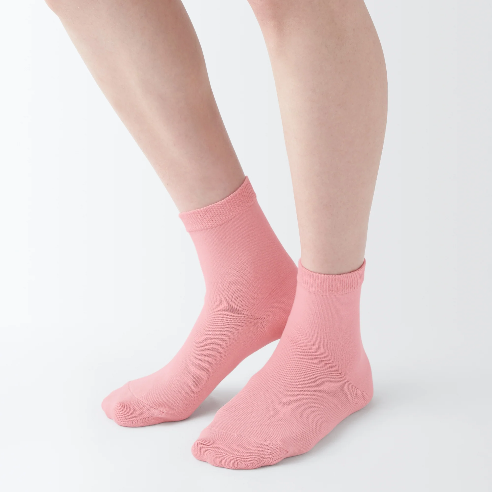 Right Angle 3 Layer Loose Top Short Socks - Image 5