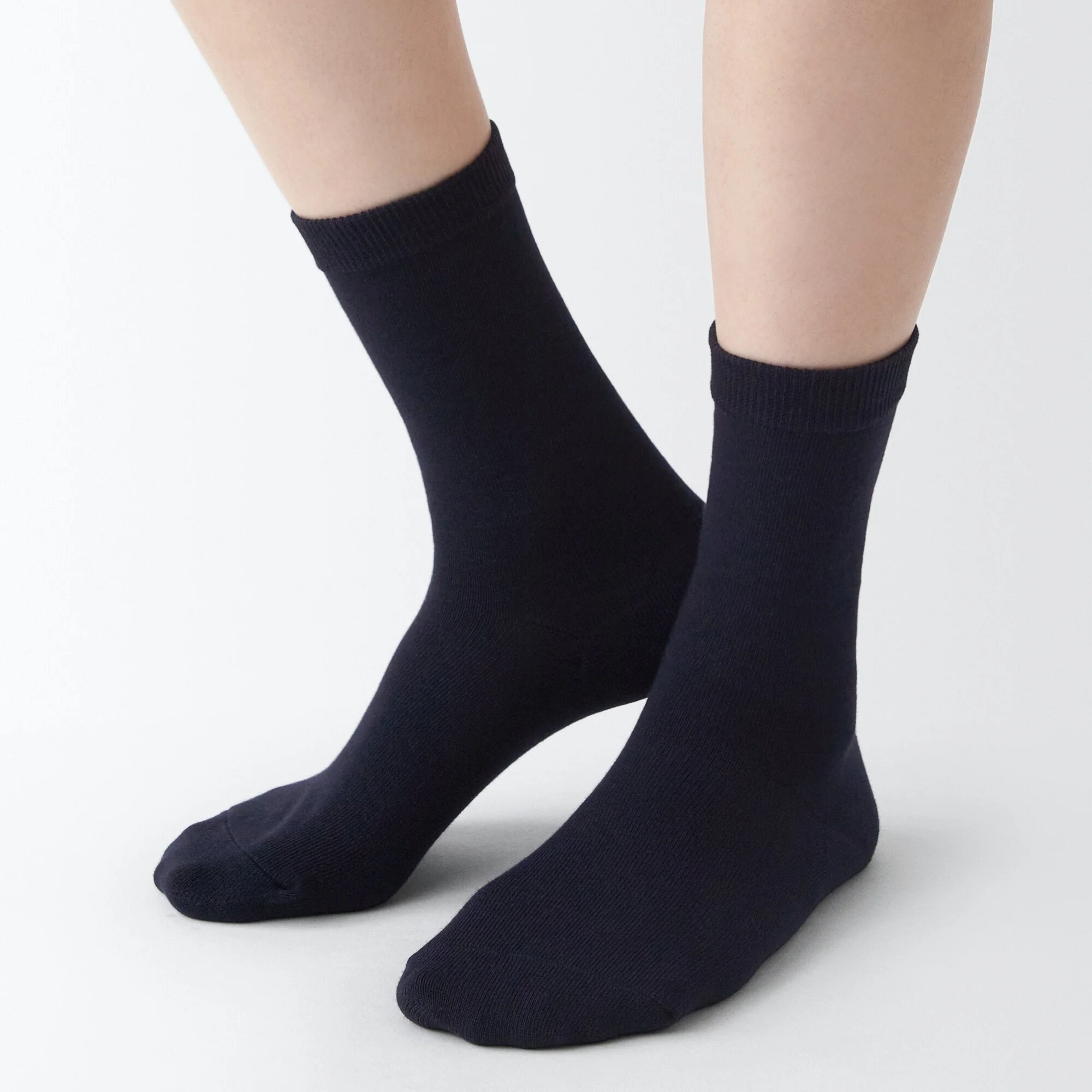 Right Angle 3 Layer Loose Top Socks - Image 21