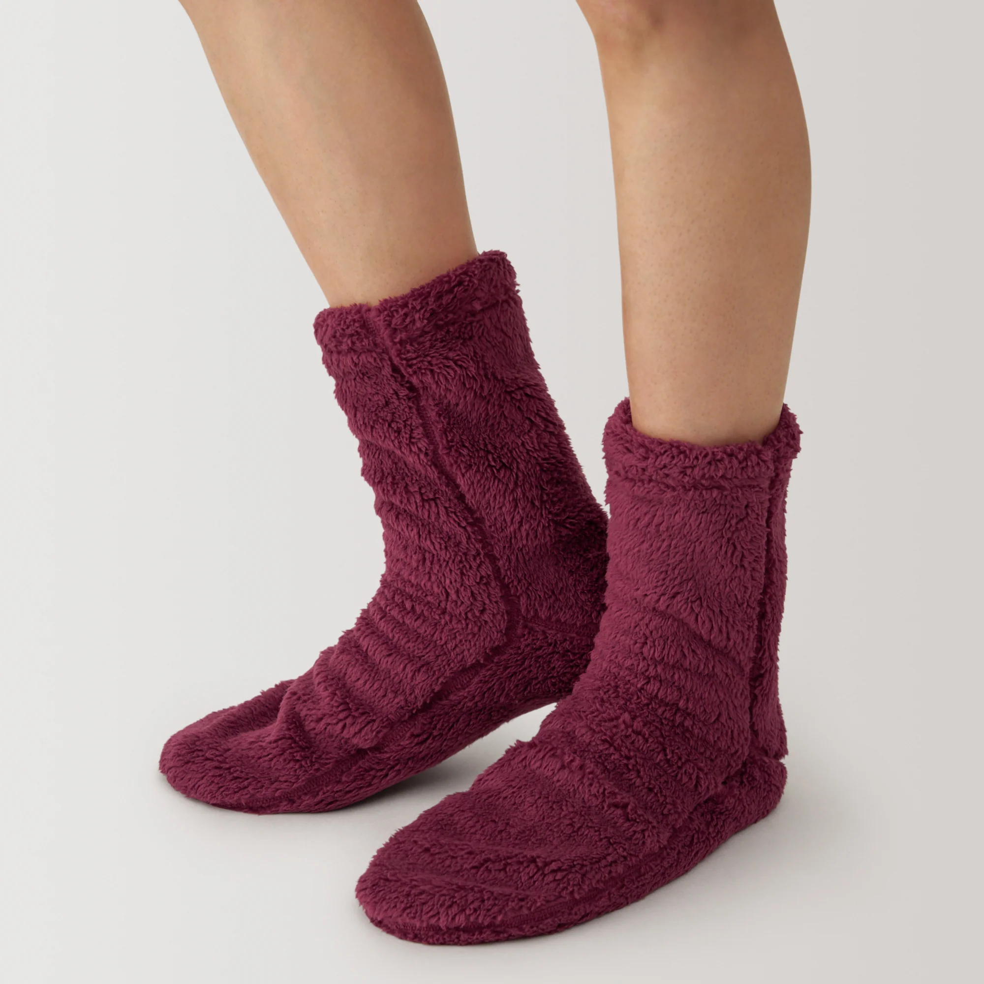 Right Angle Boa Fleece Cozy Socks - Image 10