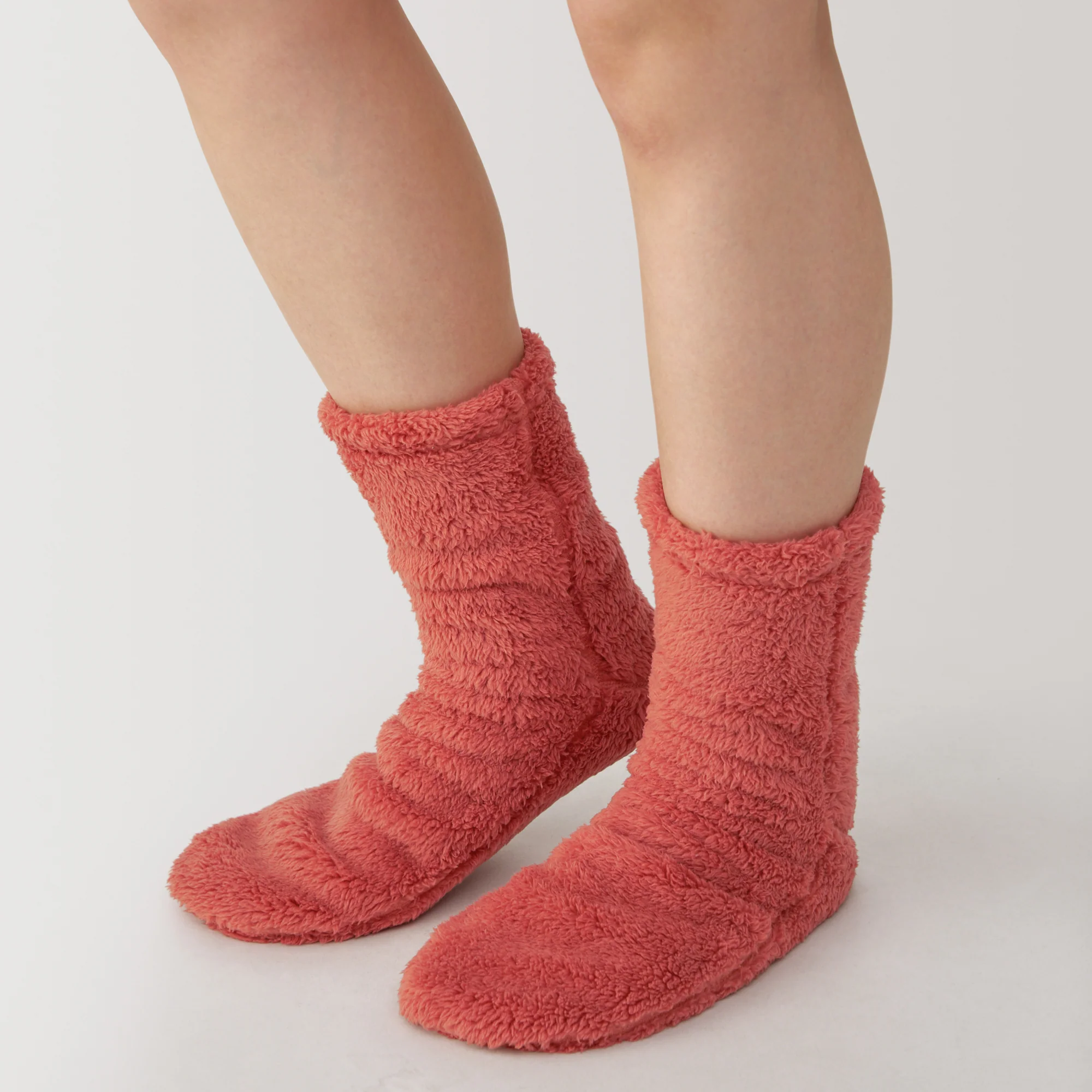 Right Angle Boa Fleece Cozy Socks - Image 10