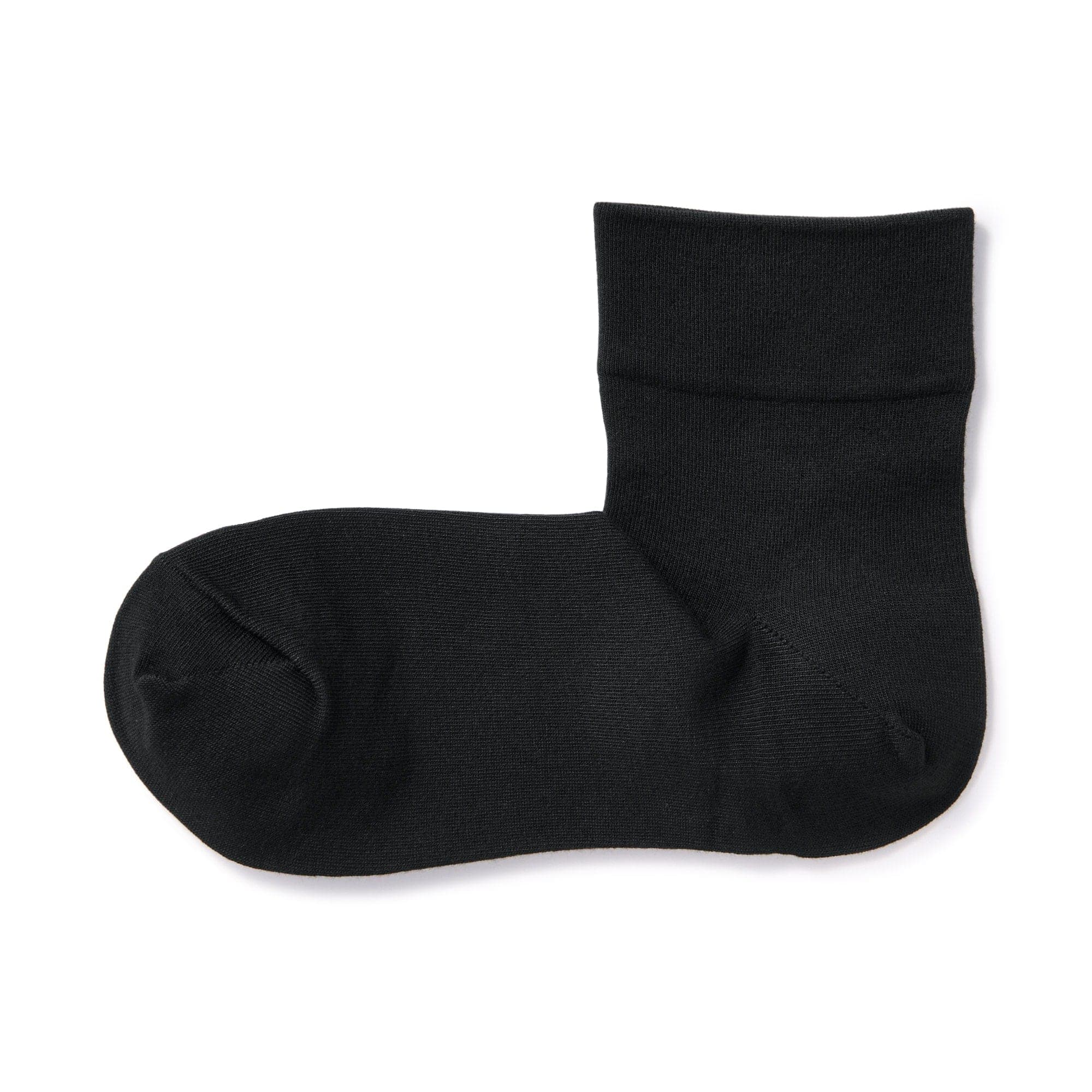 Right Angle Loose Top Short Socks - Image 9