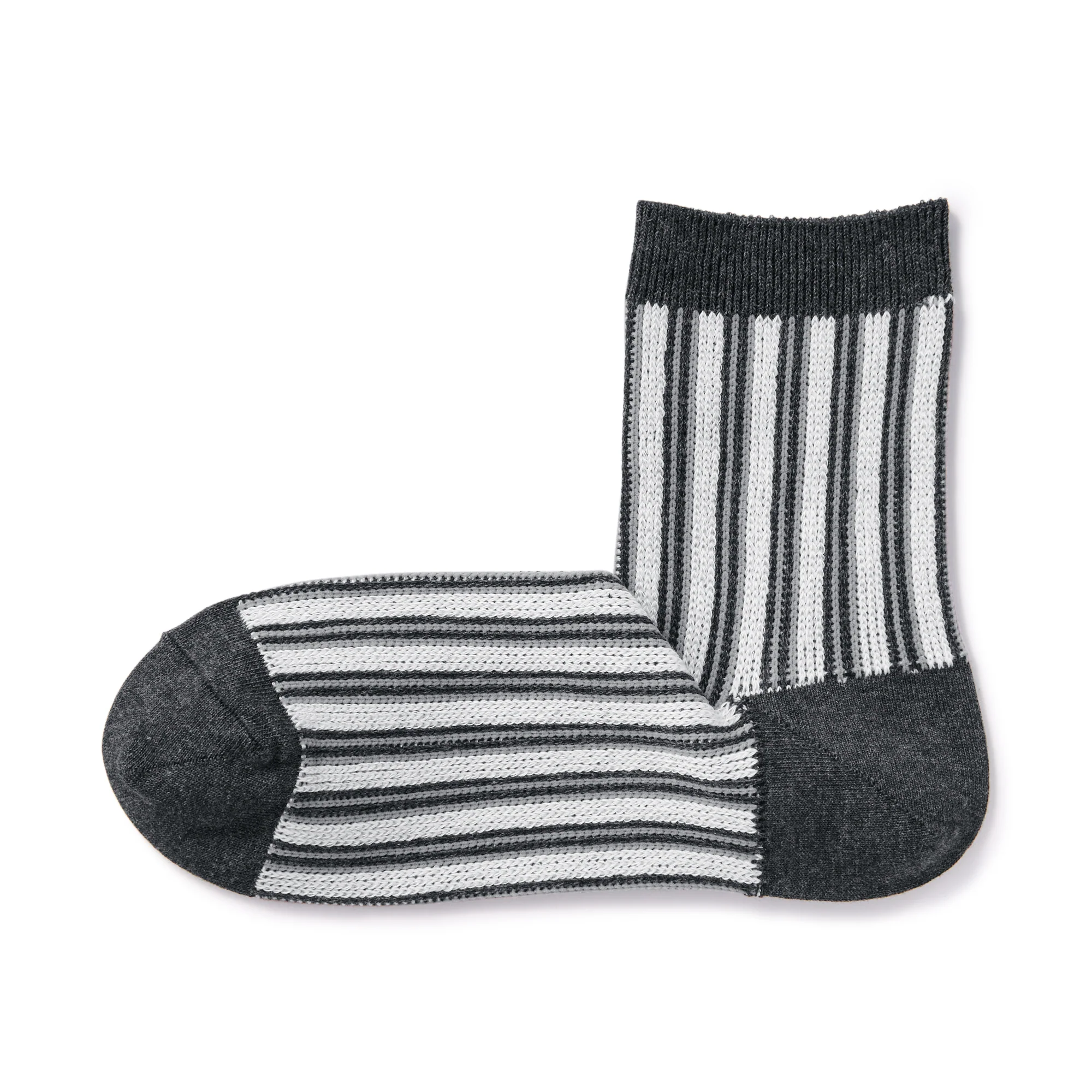 Right Angle Loose Top Short Socks Striped - Image 6