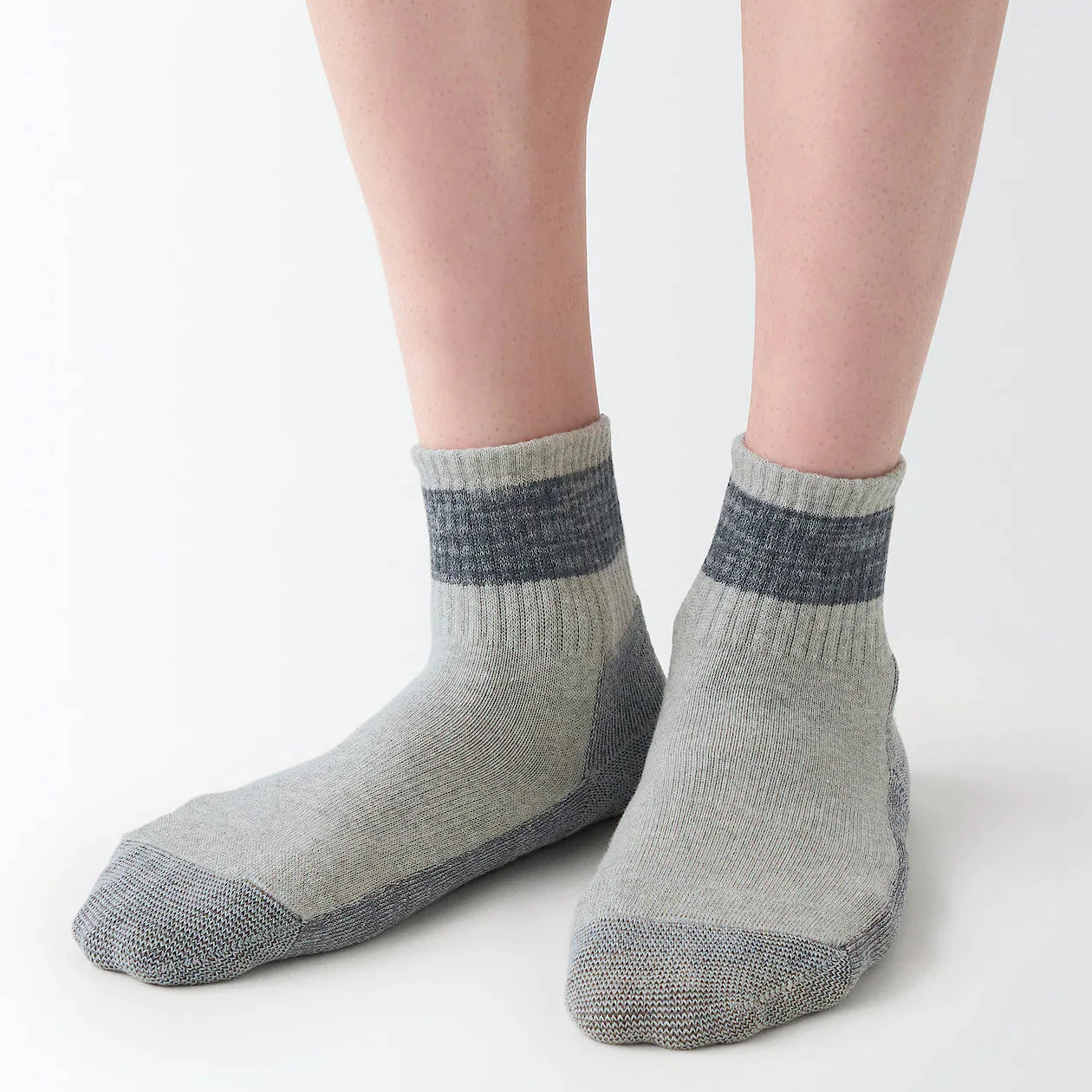 Right Angle Pile Short Socks - Image 3