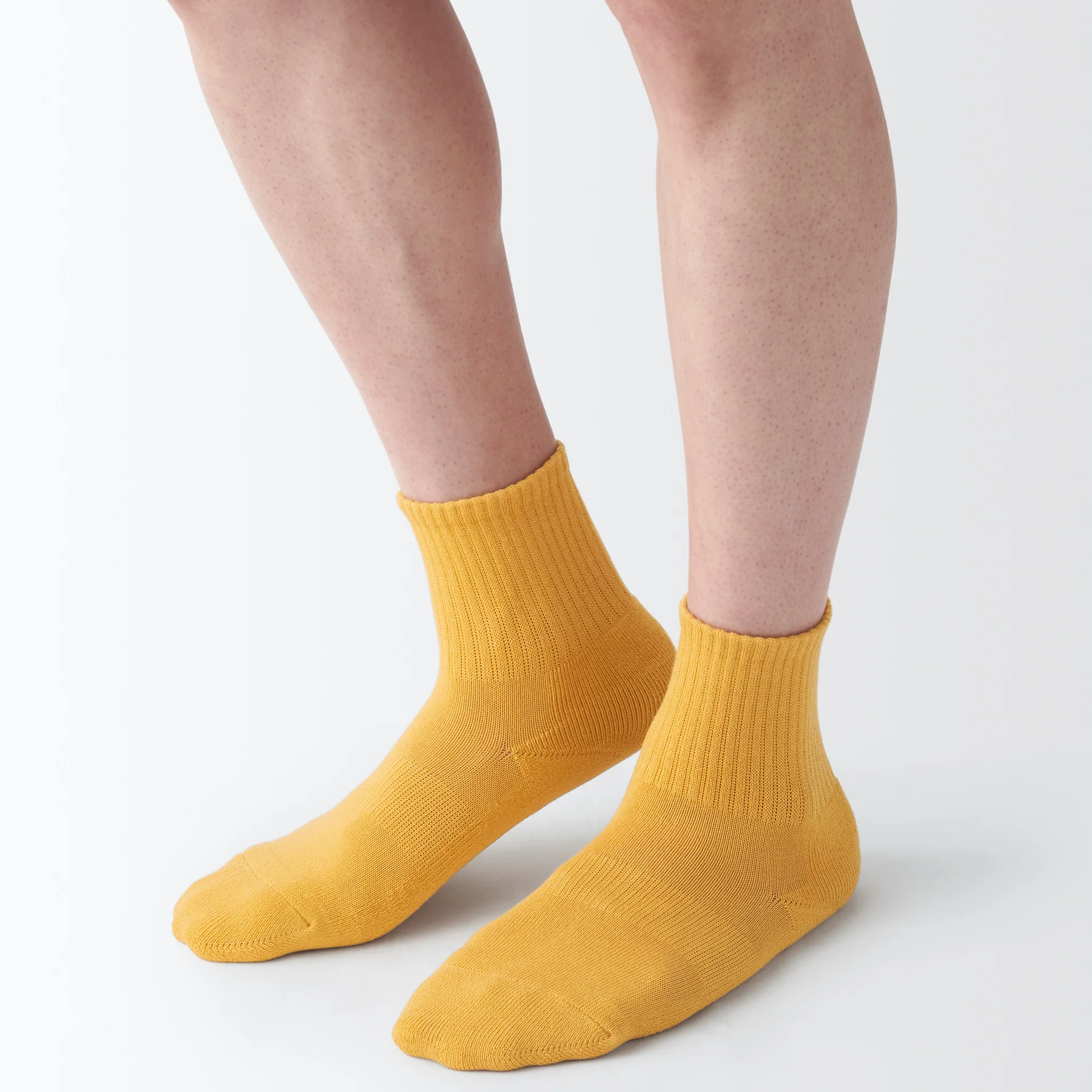Right Angle Pile Short Socks - Image 13