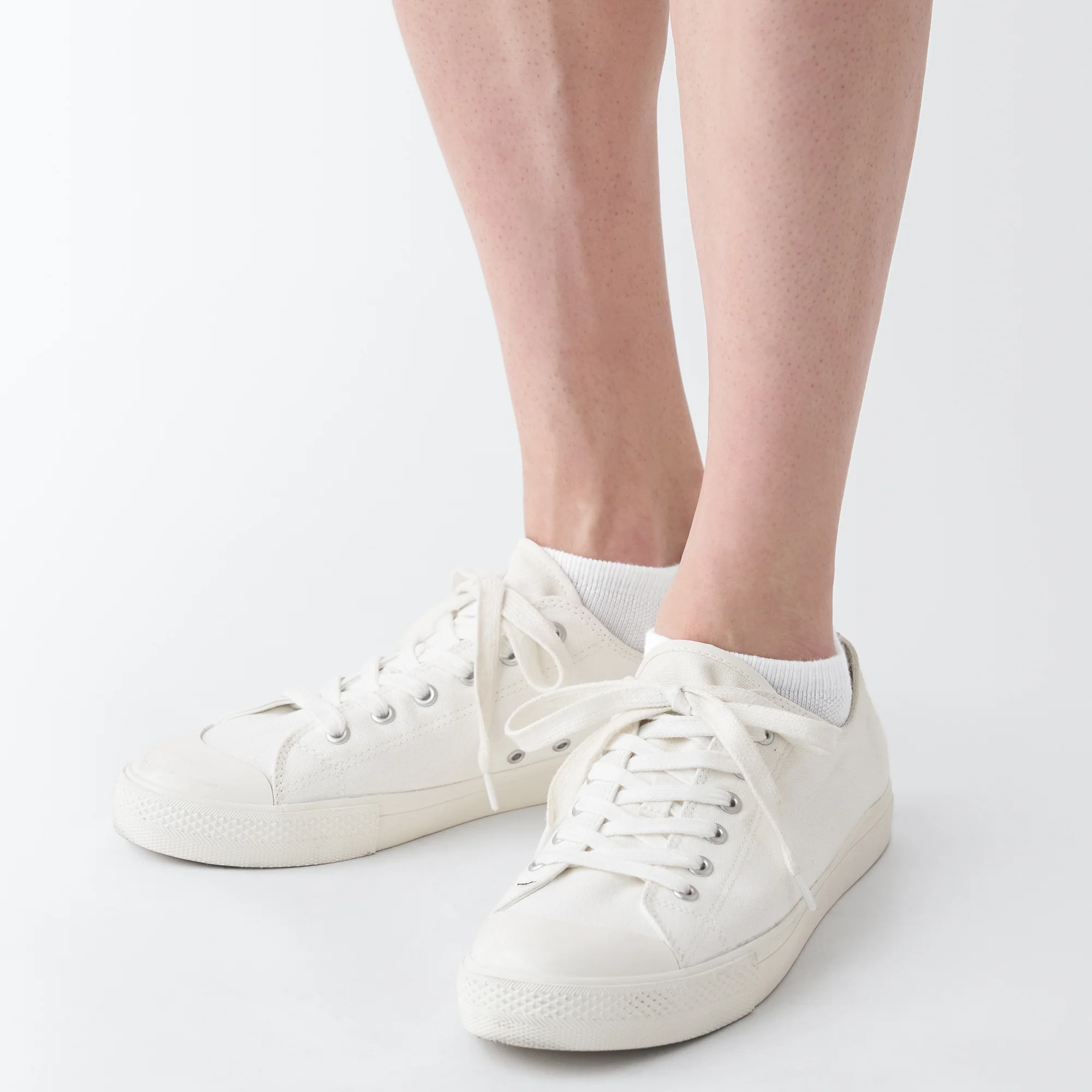 Right Angle Pile Sneaker Socks - Image 4