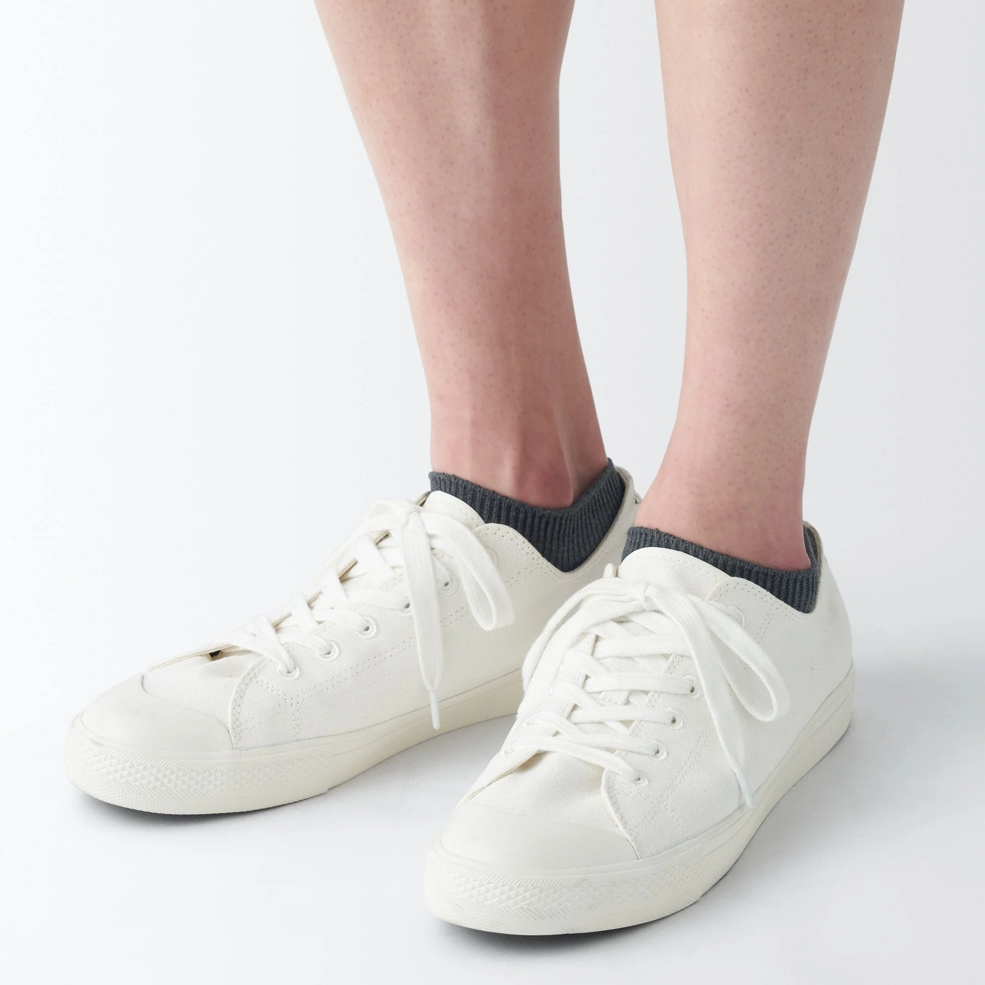 Right Angle Reversible Sneaker Socks - Image 11