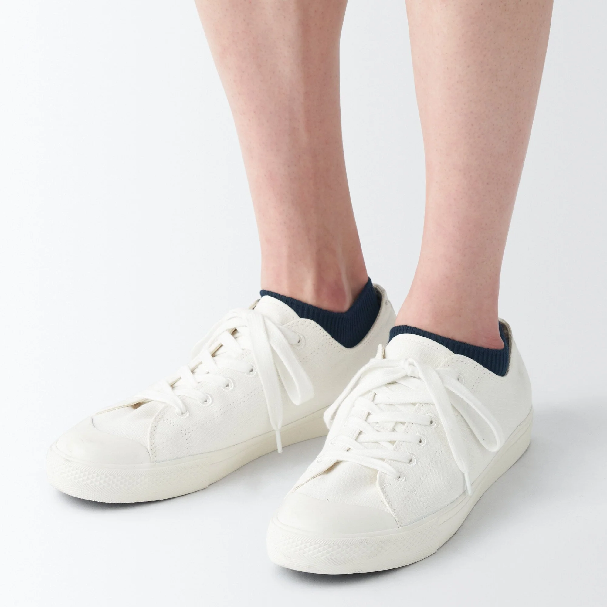 Right Angle Reversible Sneaker Socks - Image 15