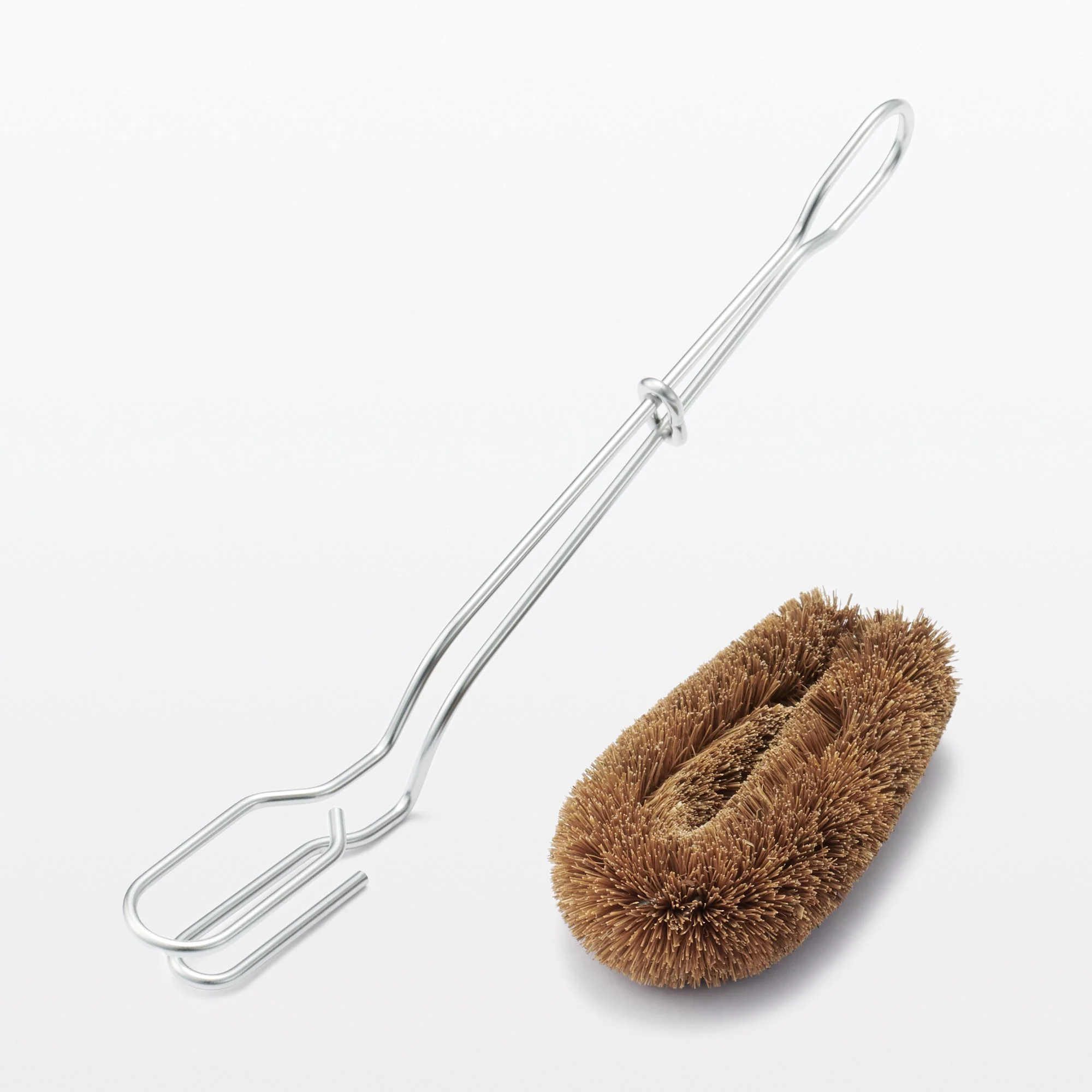 Scourer with Handle - Image 6