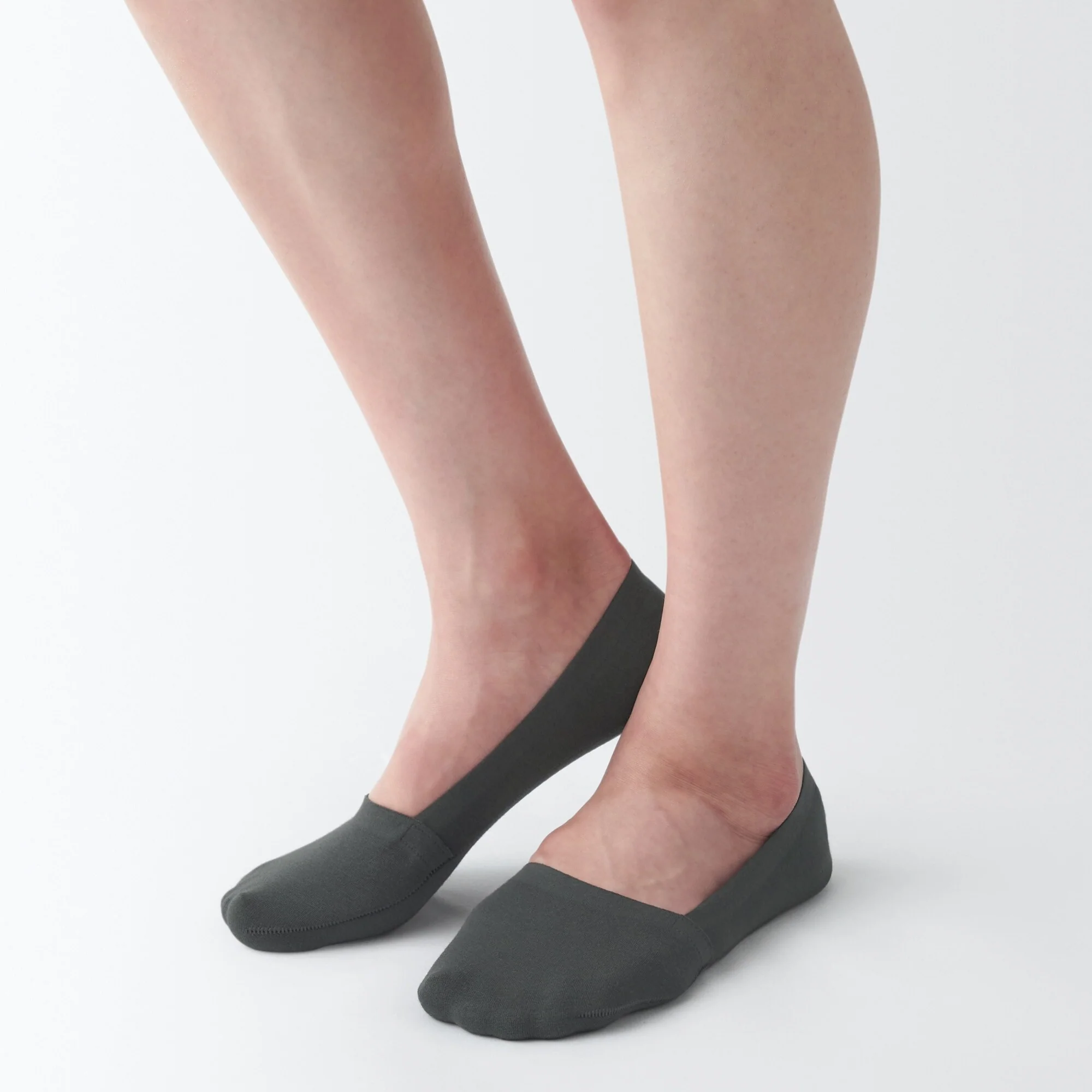 Seamless Toe High Cut No-Show Socks - Image 10