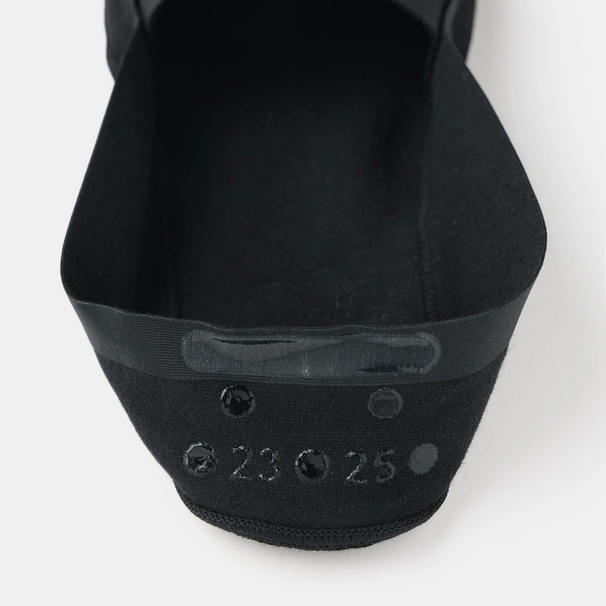 Seamless Toe High Cut No-Show Socks - Image 4