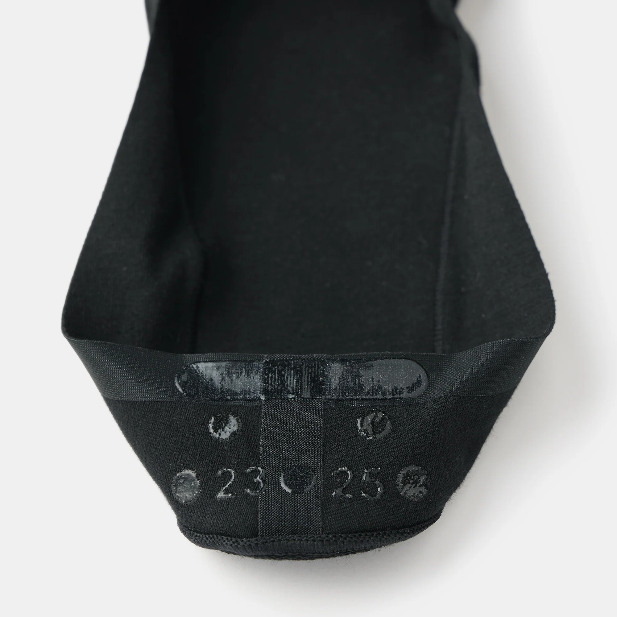Seamless Toe Low Cut No-Show Socks - Image 13