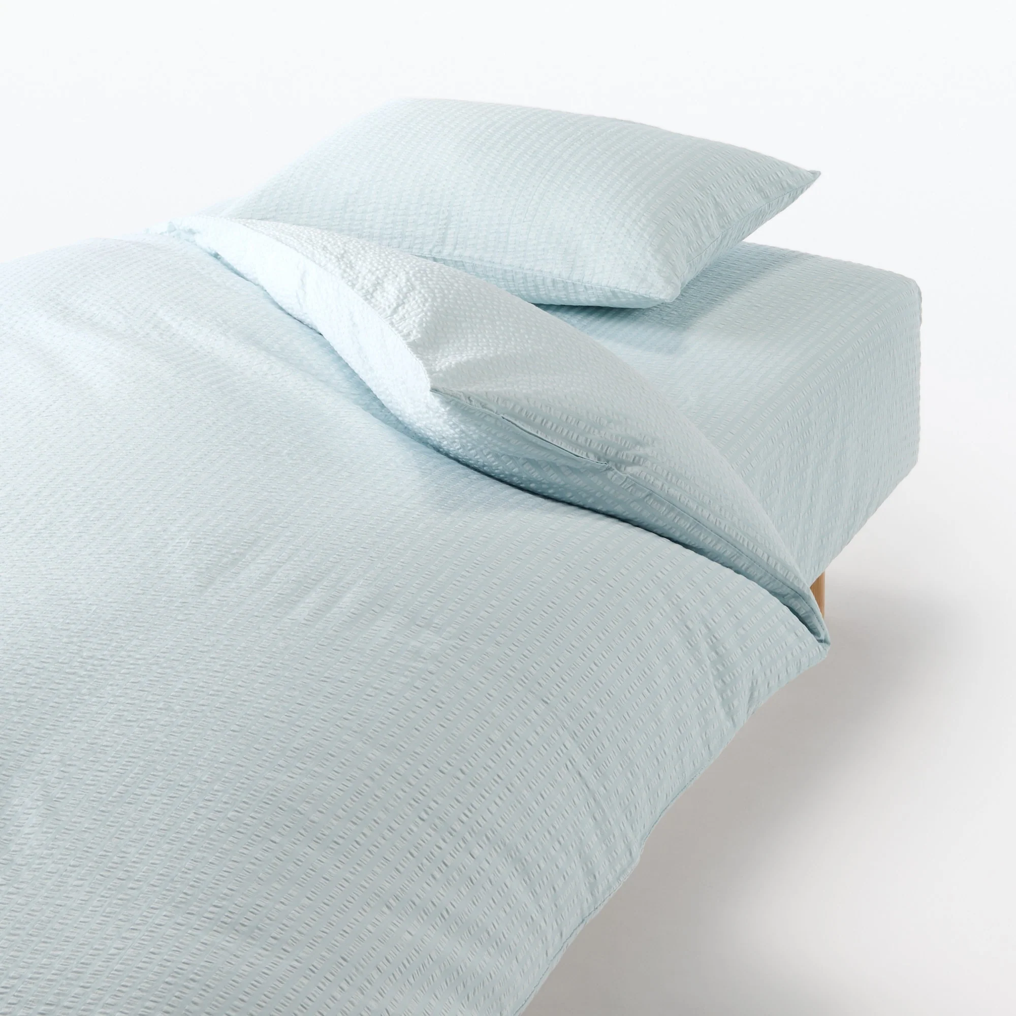 Seersucker Duvet Cover - Image 2
