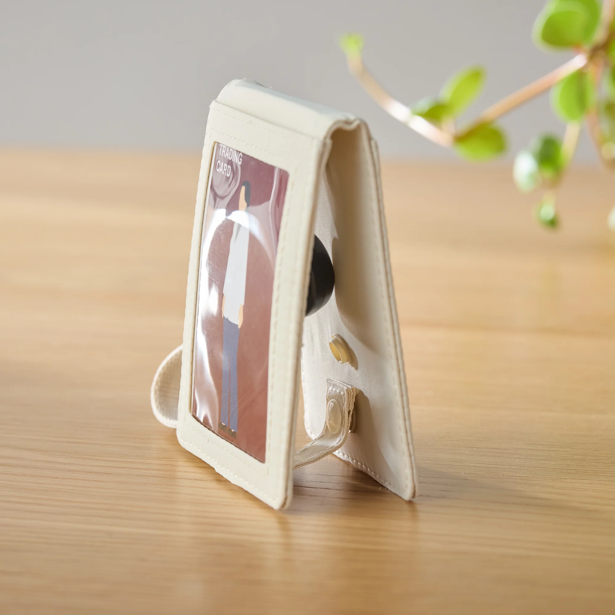 Self Standing Card Holder with Reel - Moss Green - Image 7