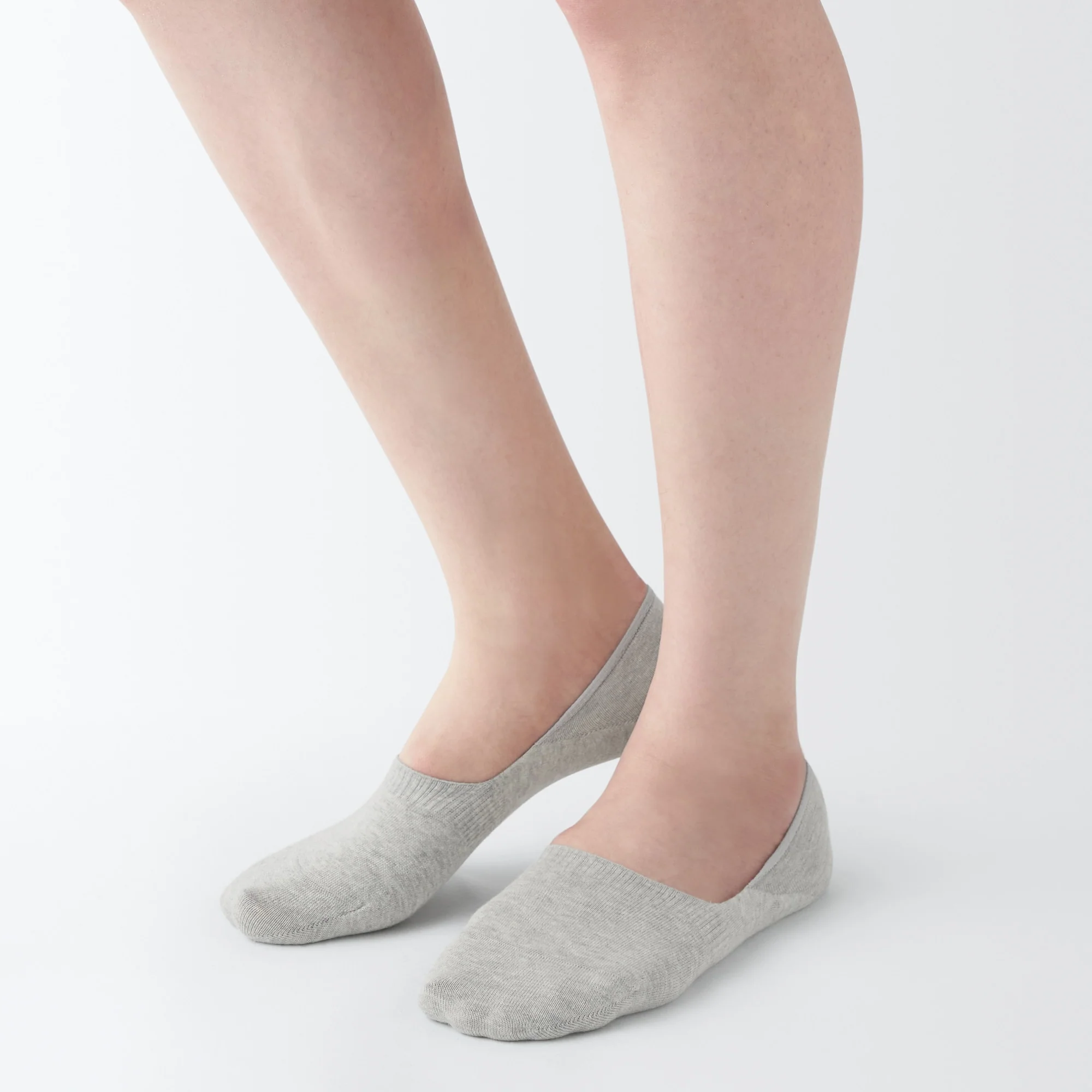Silicone Gripper No-Show Socks - Image 15