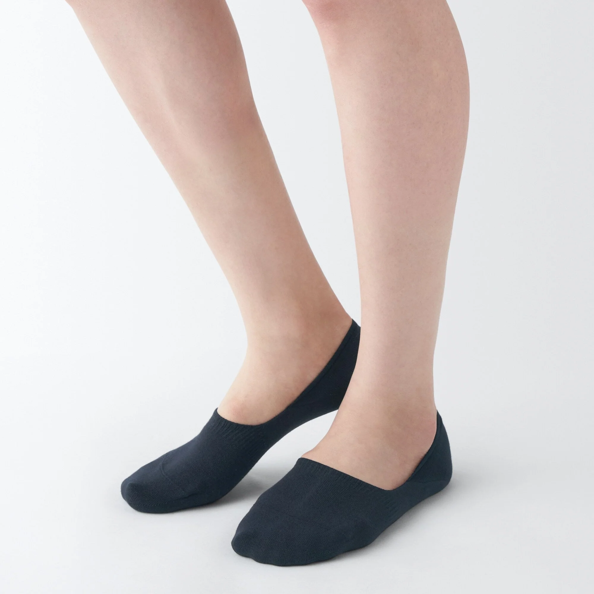 Silicone Gripper No-Show Socks - Image 2