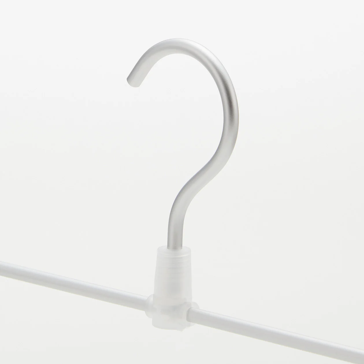 Single Tier Aluminum Hanger for Bottoms - Image 4