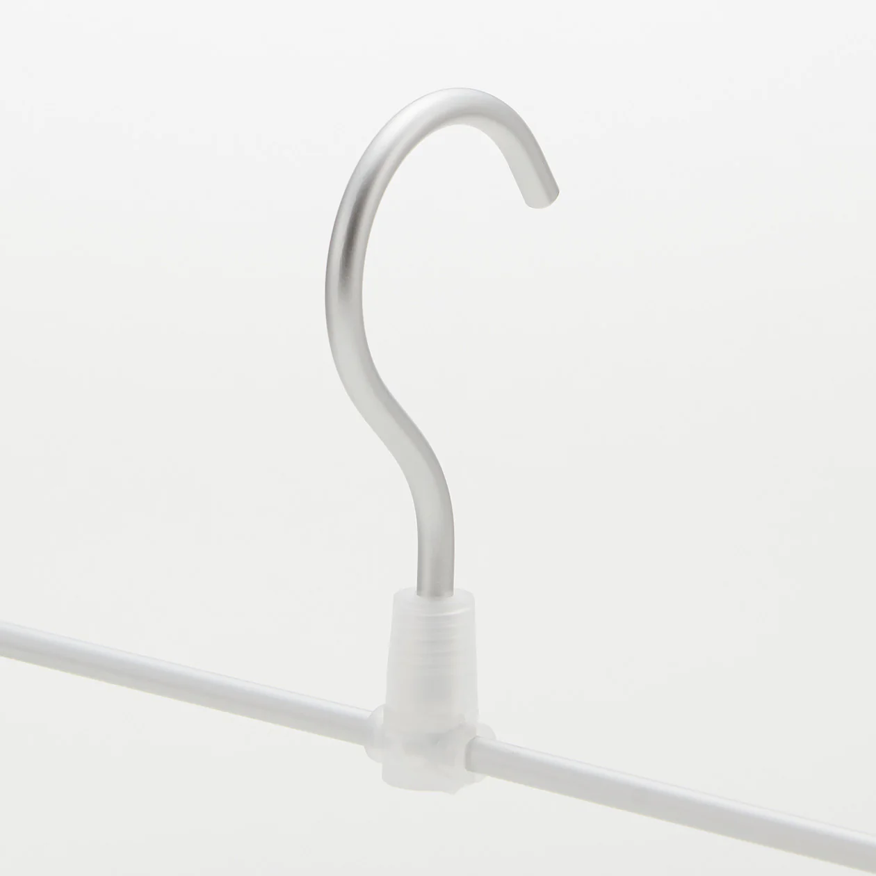 Single Tier Aluminum Hanger for Bottoms - Image 5