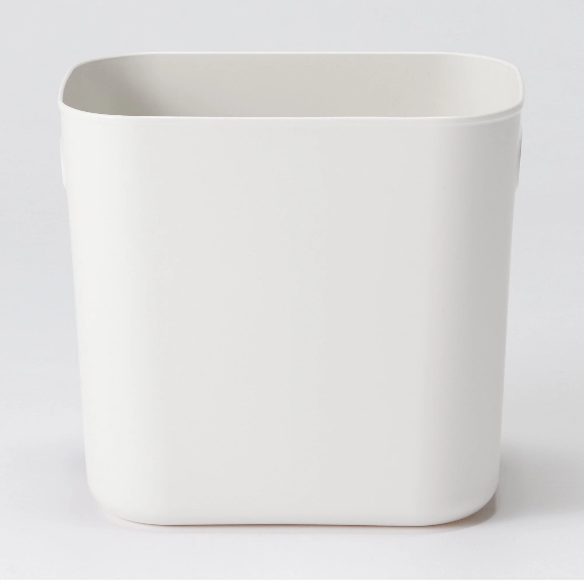 Soft Polyethylene Case Half Size - Large (W18 x D25.5 x H24 cm) - Image 3
