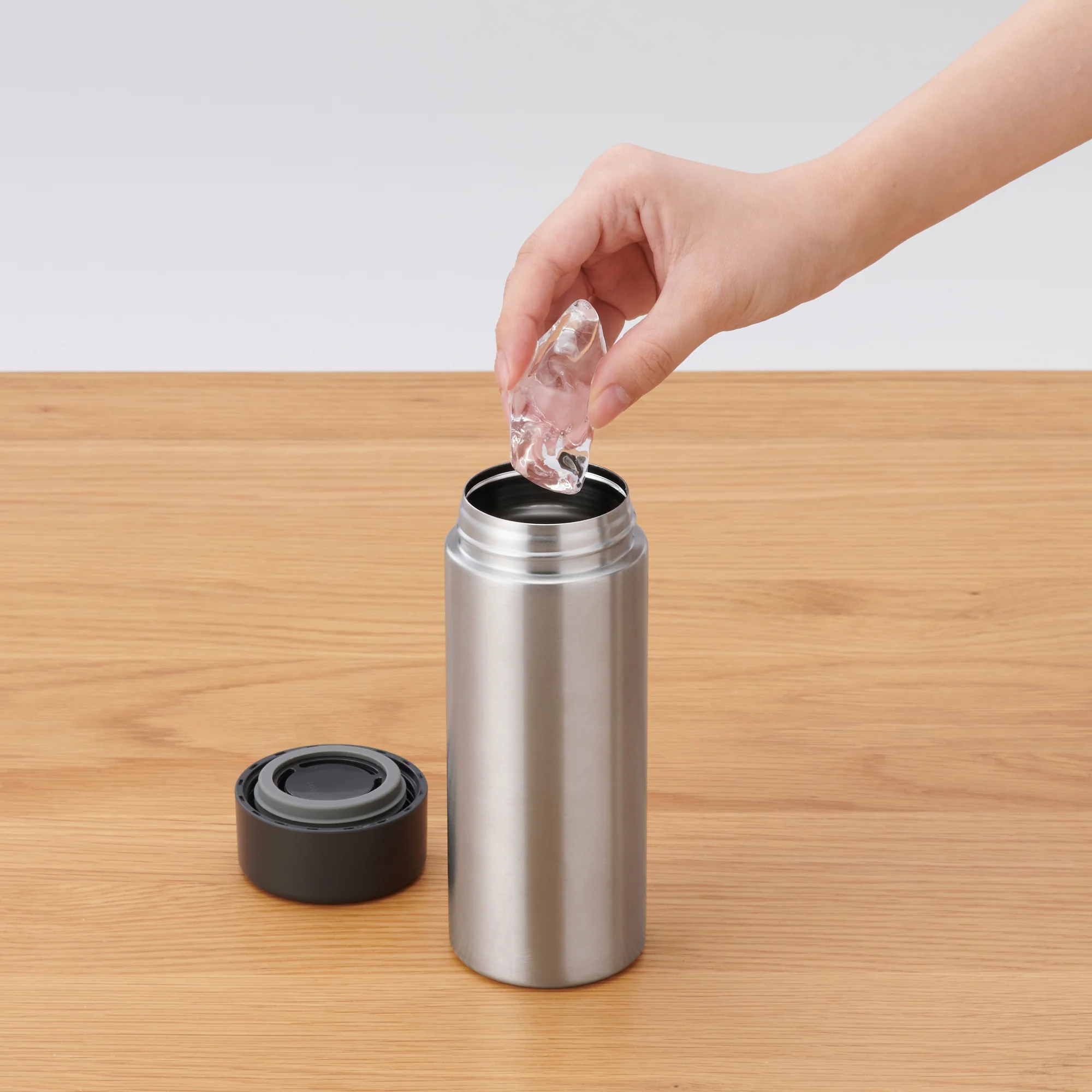 Stainless Steel Insulated Bottle - Image 12