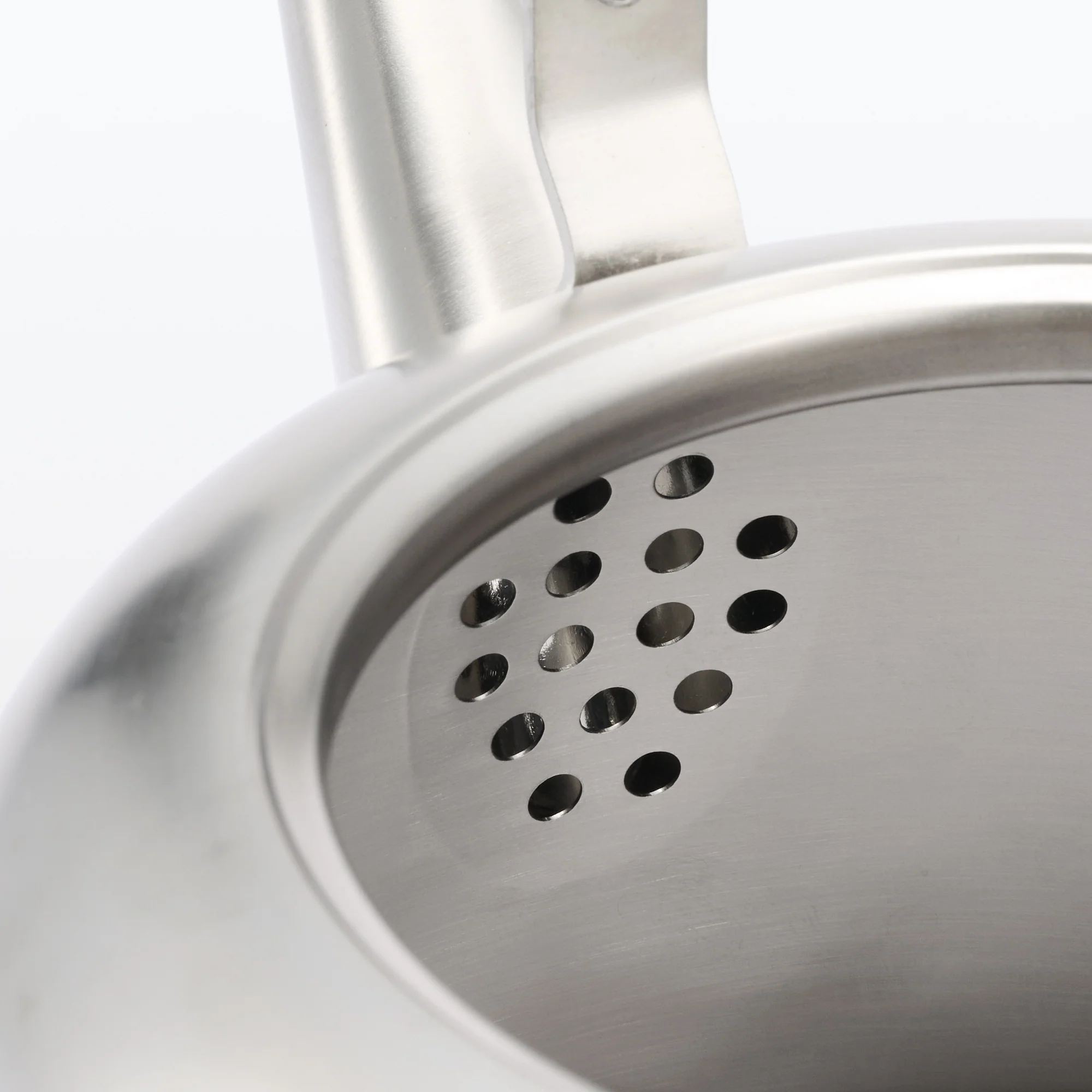 Stainless Steel Kettle - 2L - Image 7