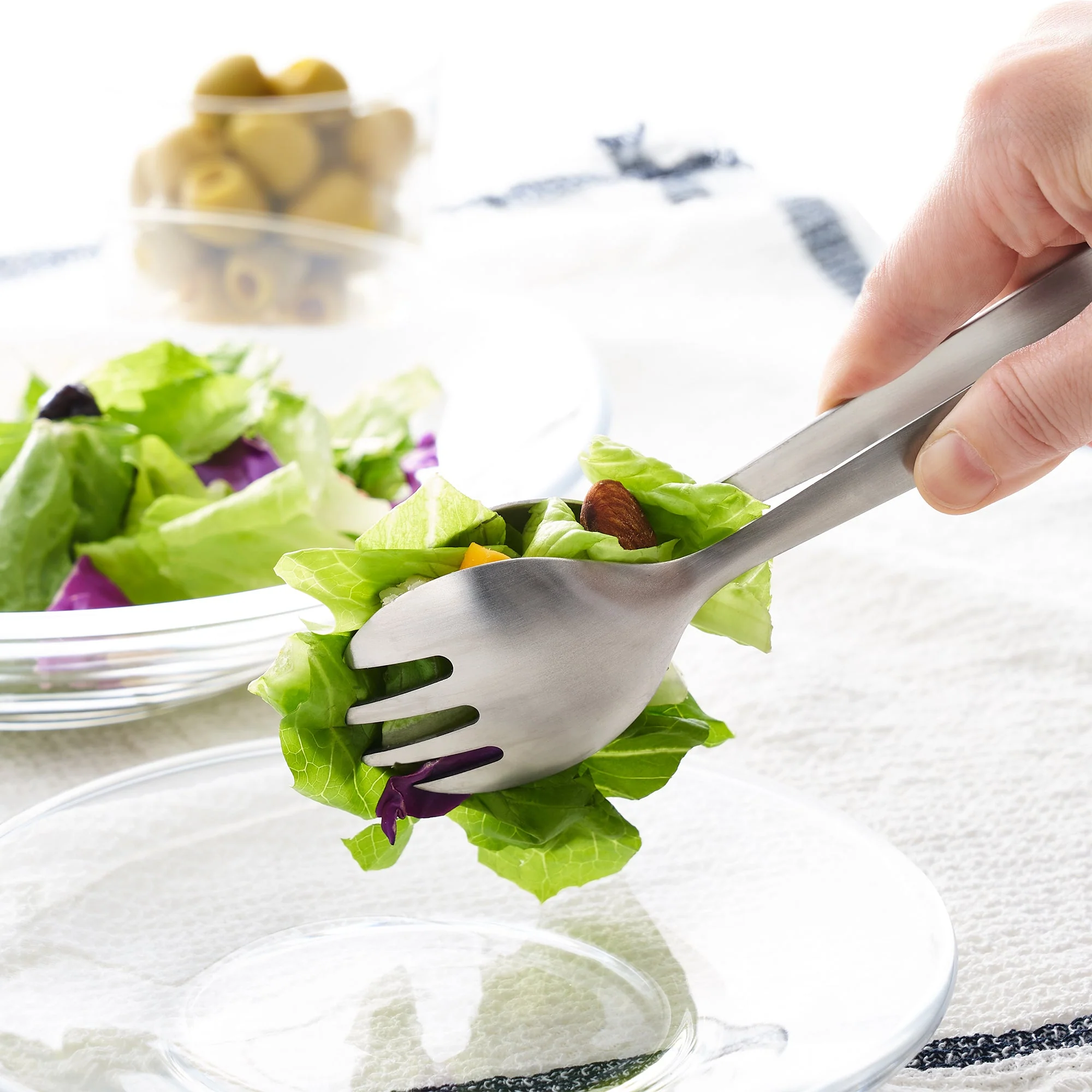 Stainless Steel Salad Tongs with Lock - Image 2