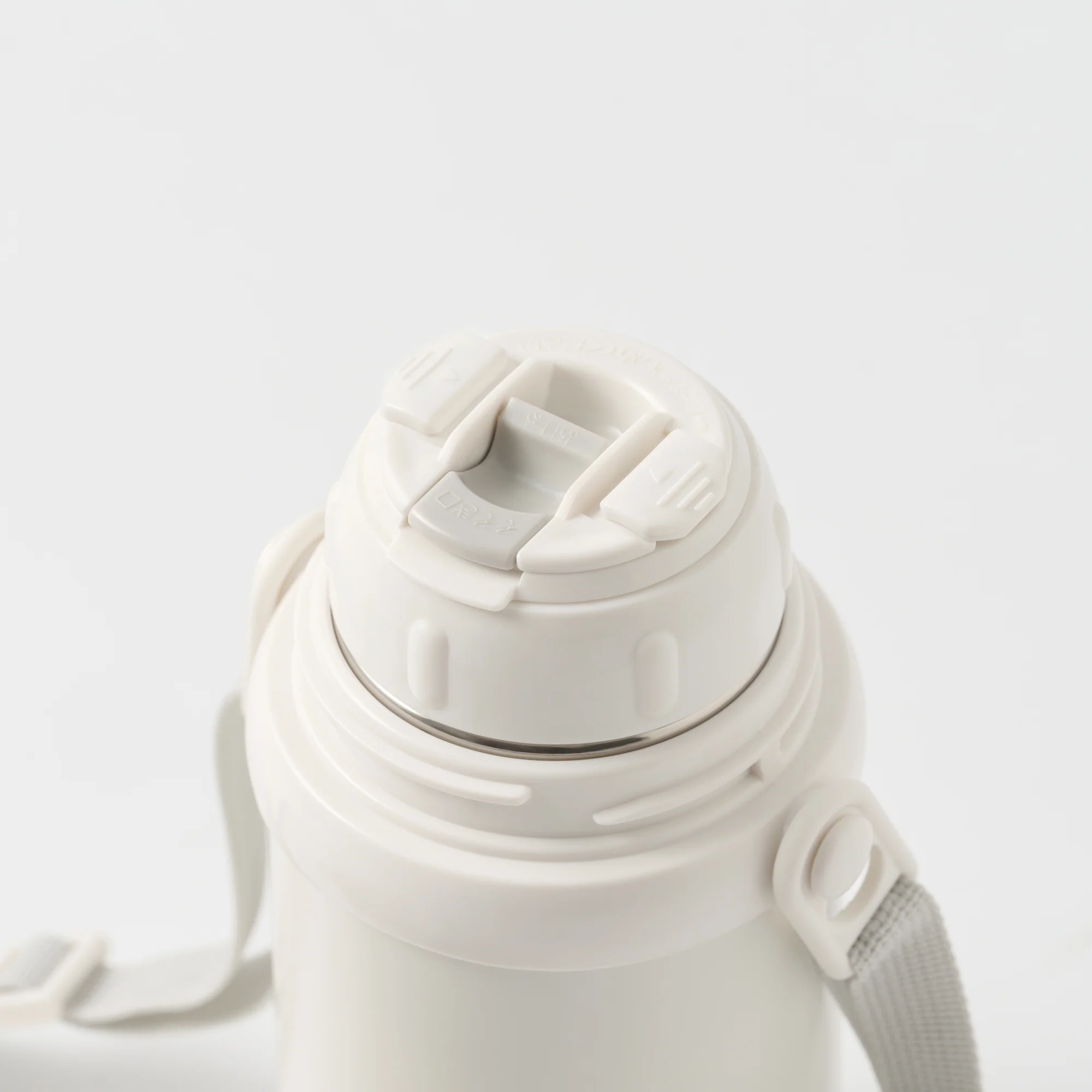 Stainless Steel Vacuum Insulated Bottle - Image 13