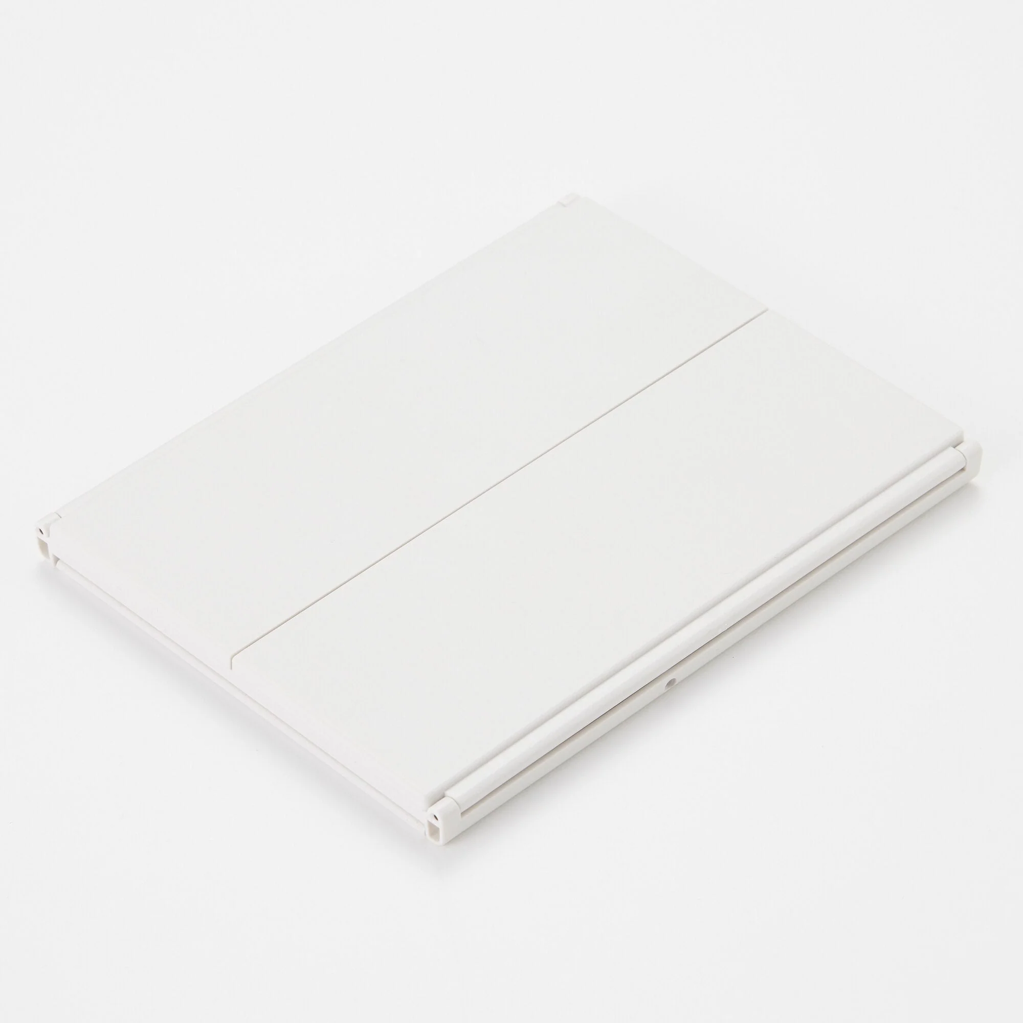 Styrene Tri-fold Mirror - Image 3