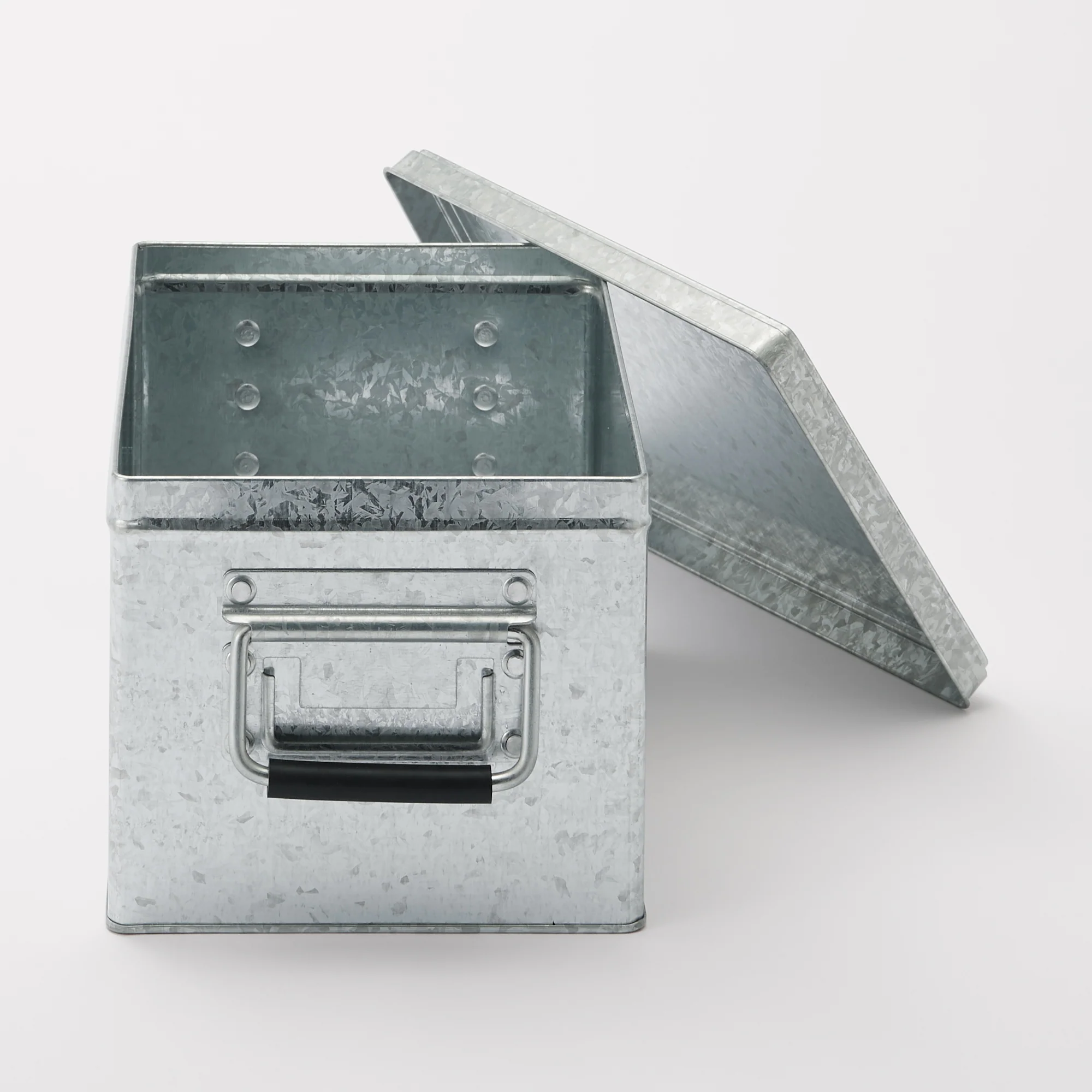 Tin Box - Image 17