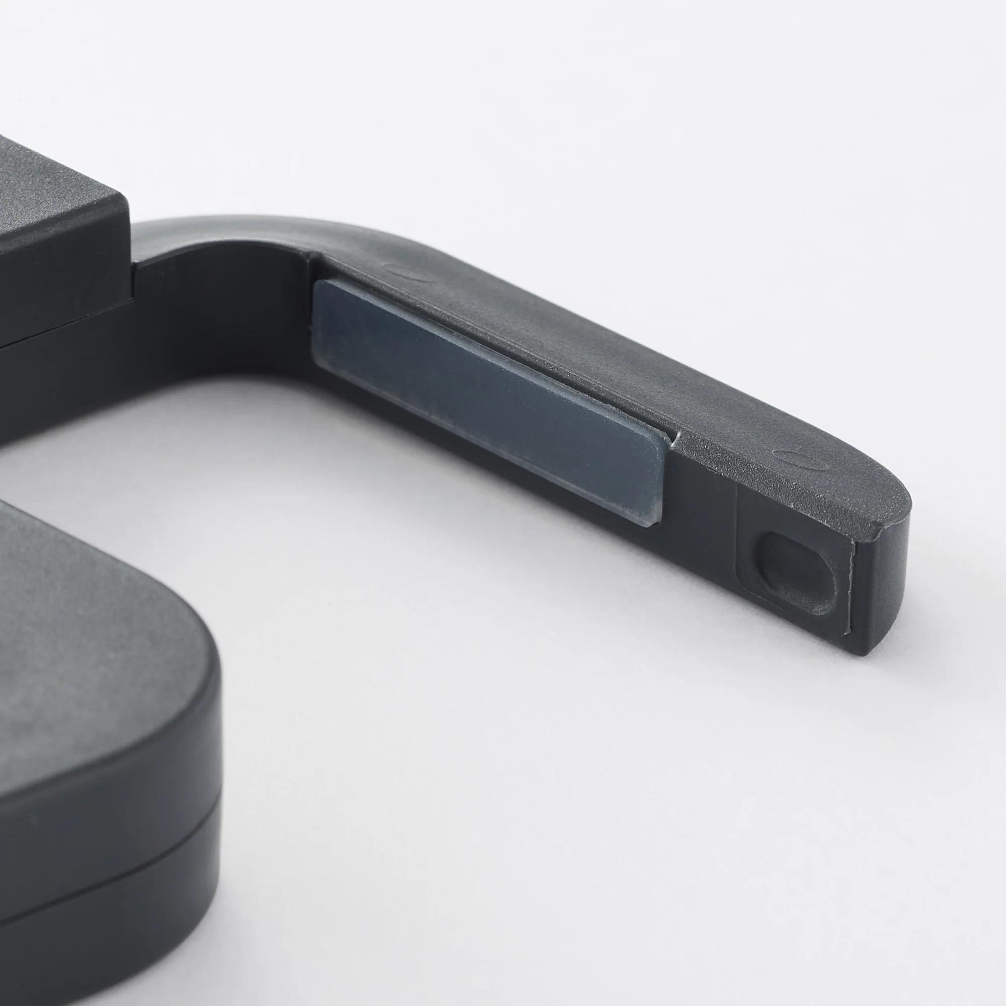 Travel Bag Hanger - Image 16